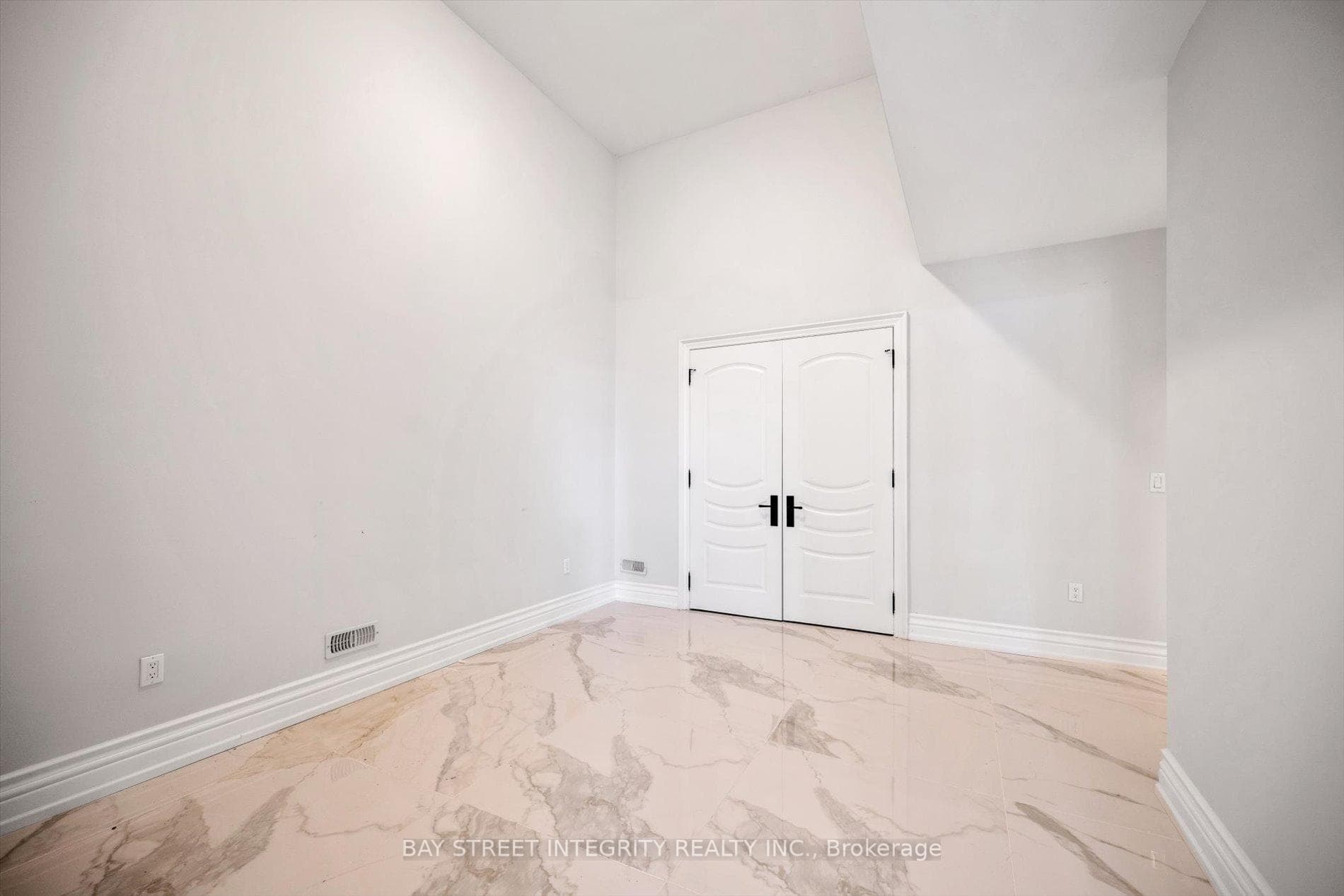 62 Yorkview Drive photo 34