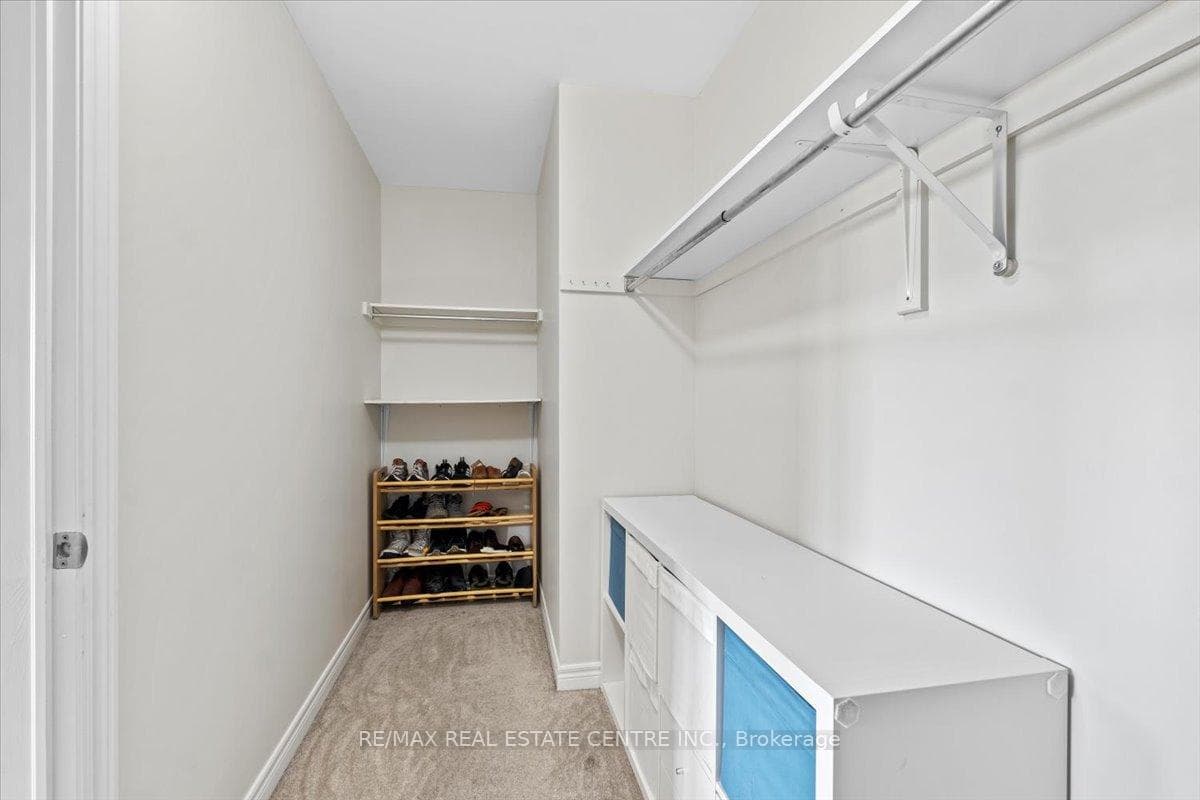 404 Dicenzo Drive photo 22
