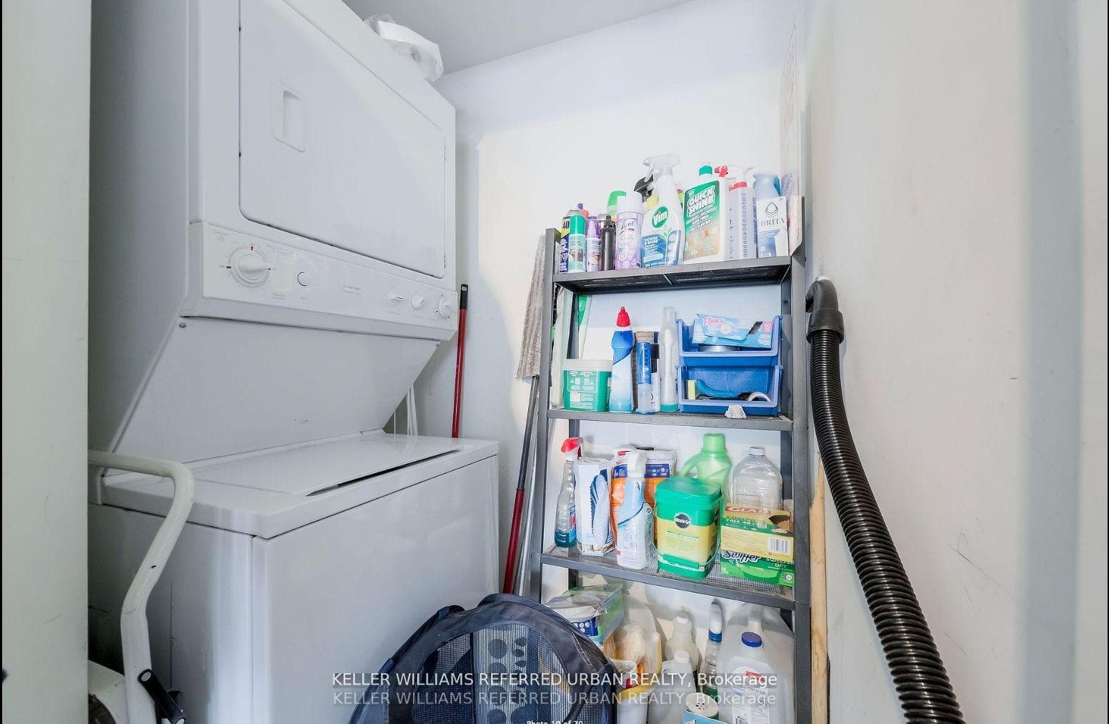 38 Joe Shuster Way Unit 1305 photo 16