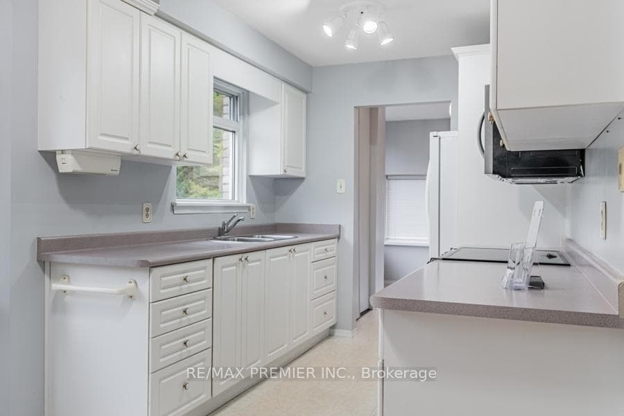 11 Pineridge Drive photo 7