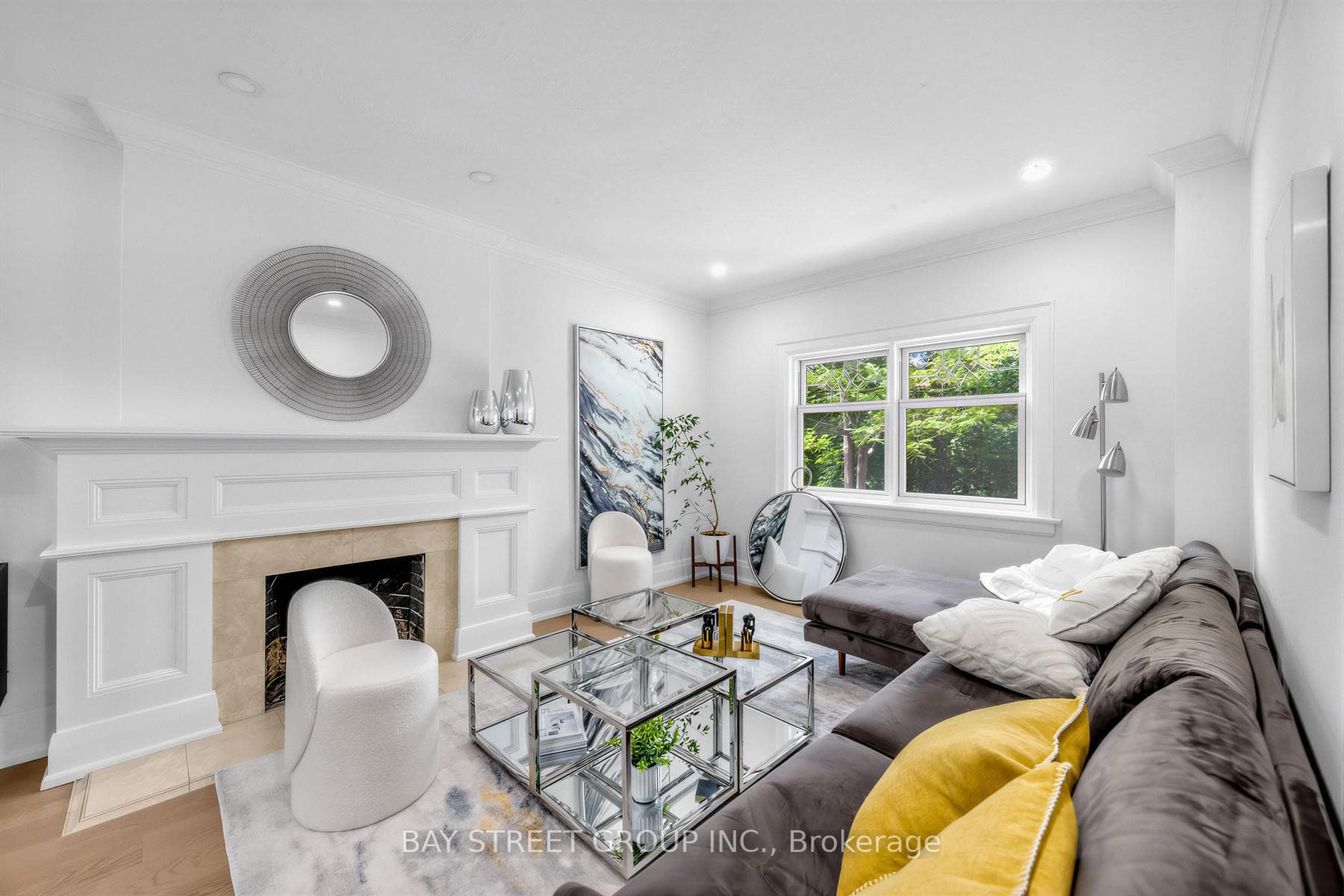 136 Humbercrest Boulevard photo 20