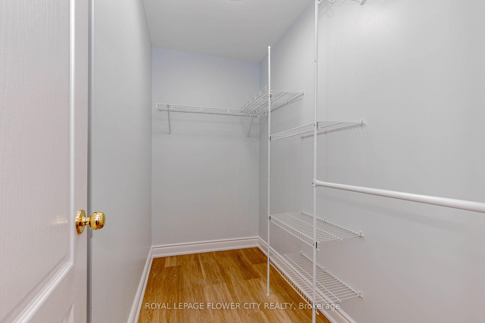 1805 Samuelson Circle photo 29
