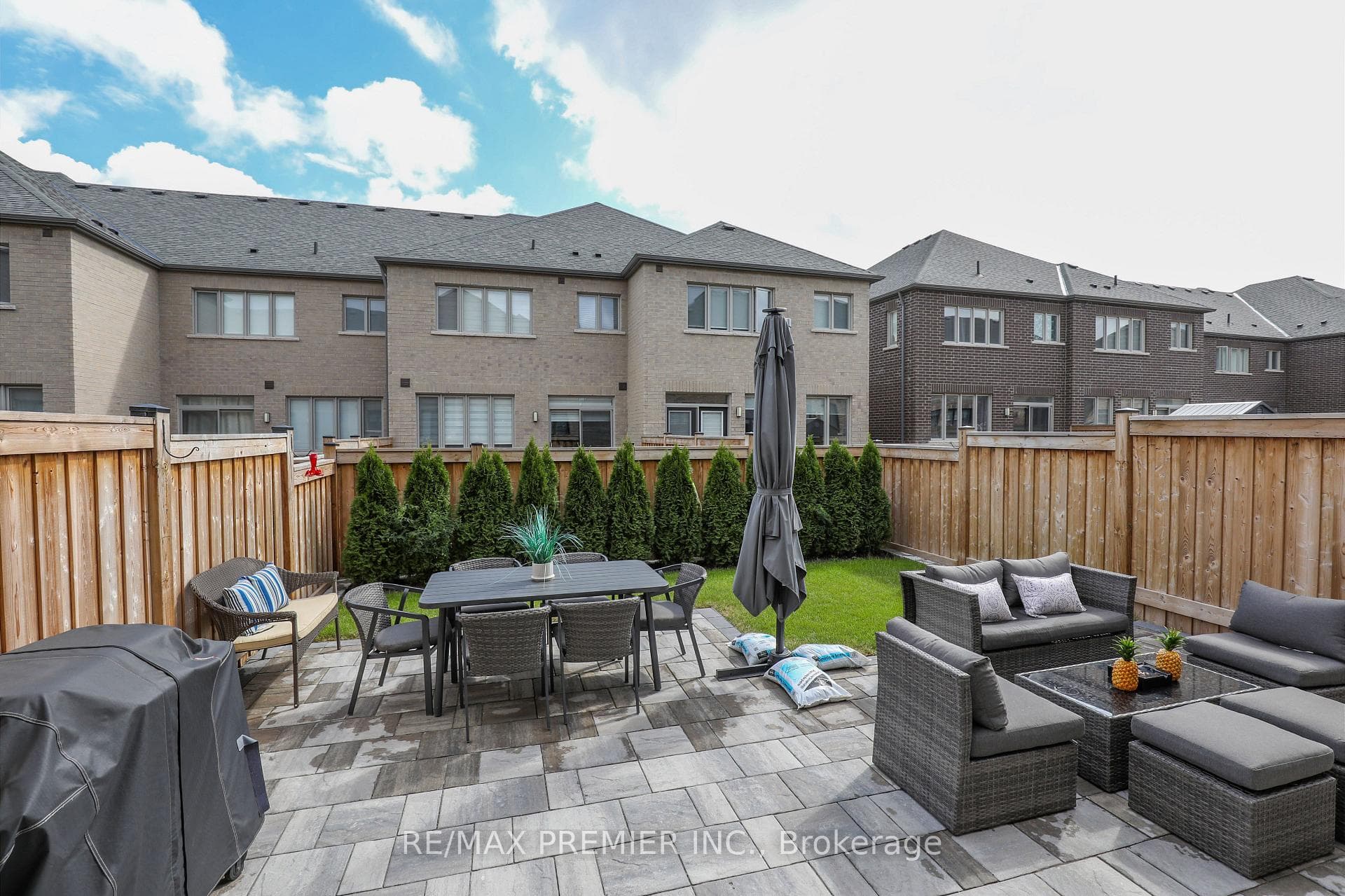 75 Landolfi Way photo 27