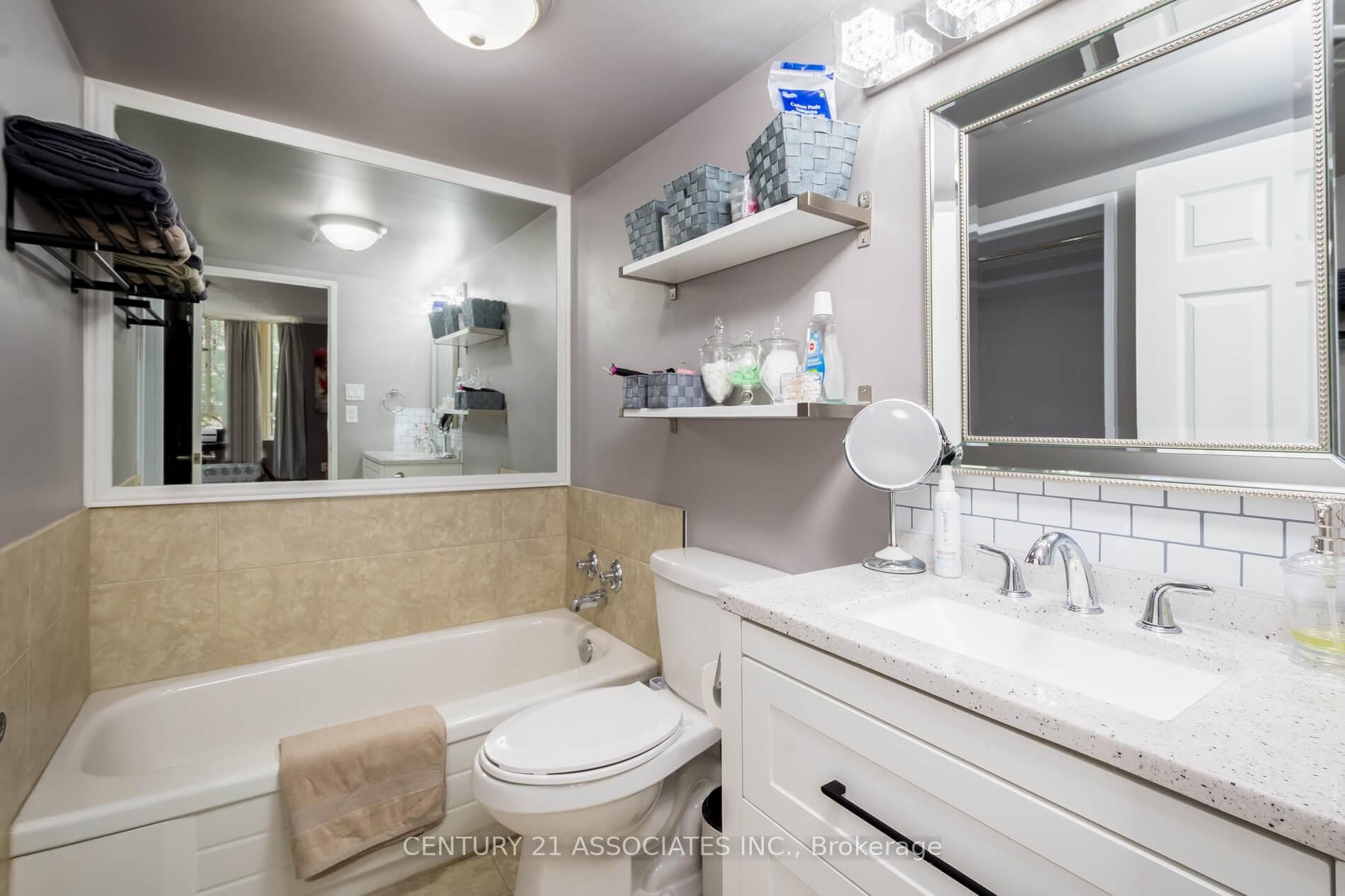 5 Lisa Street Unit 402 photo 21