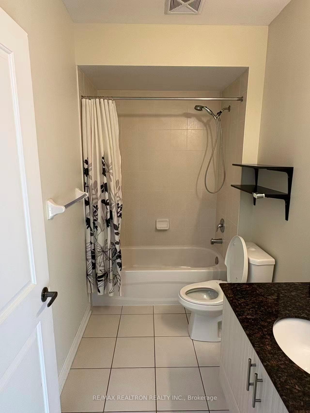 7768 Kennedy Road Unit 311 photo 20