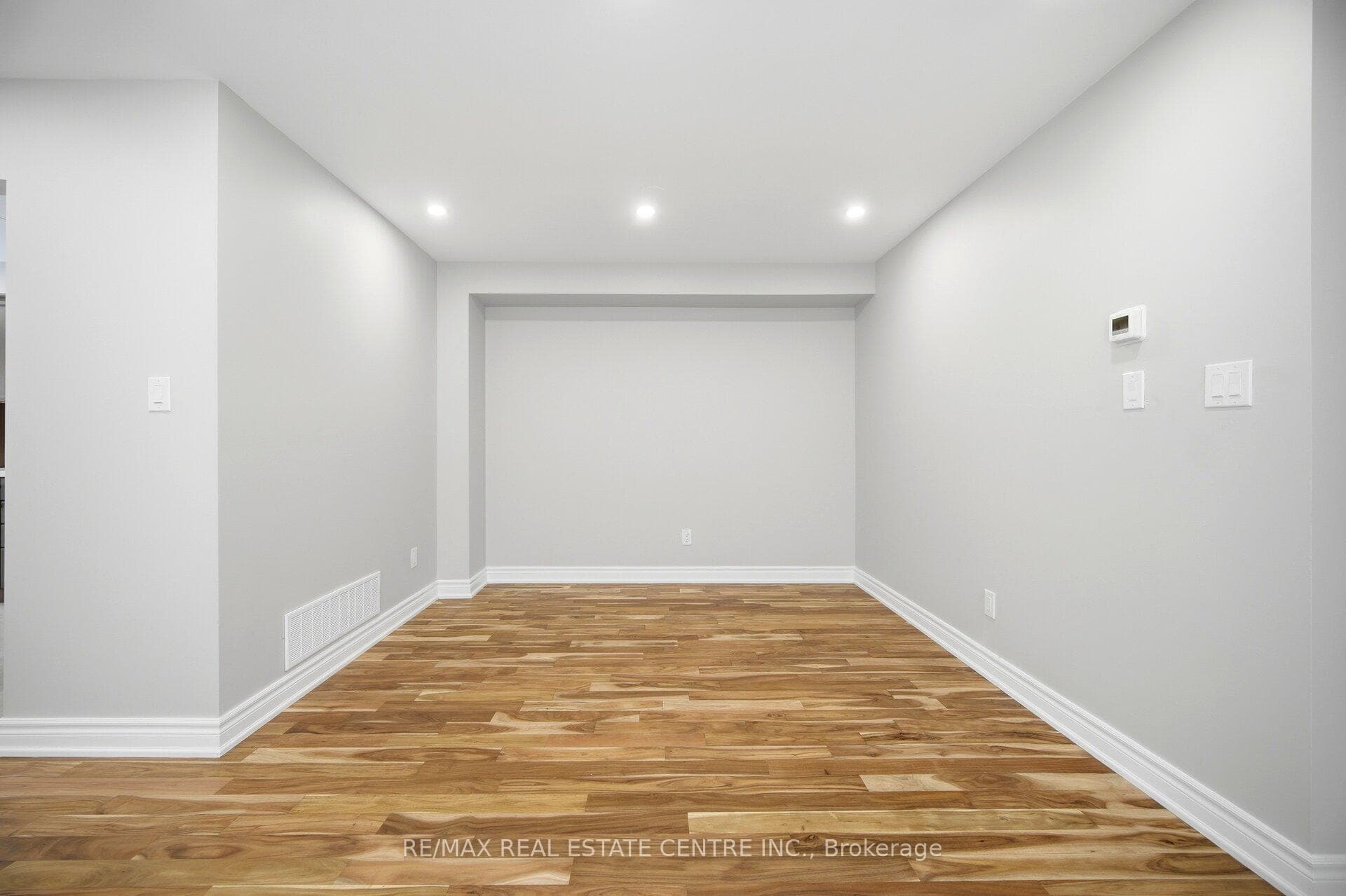 31 Spicebush Terrace photo 6