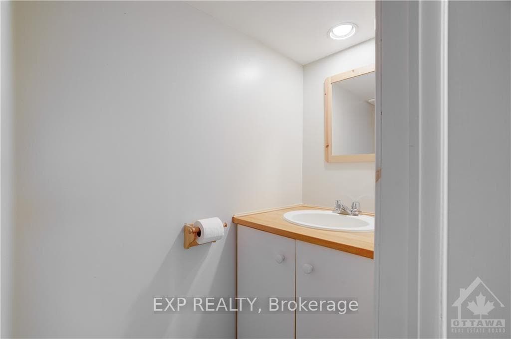 314 OAKDALE Avenue photo 24