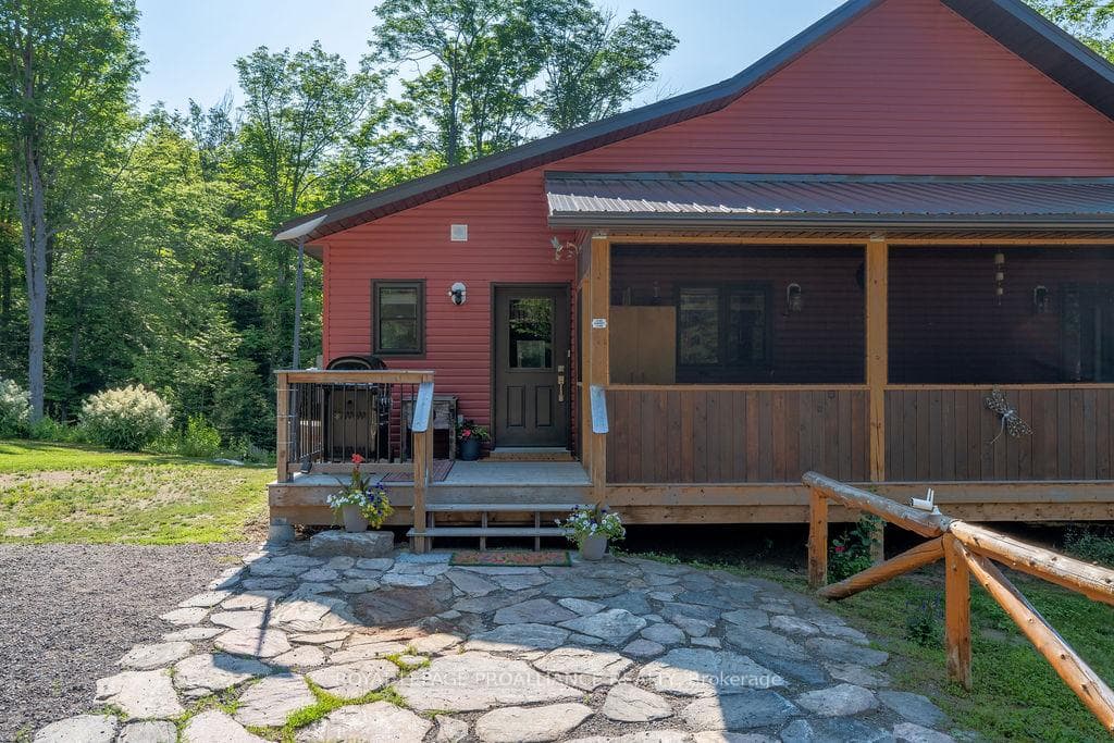 3627 Letterkenny Road photo 6