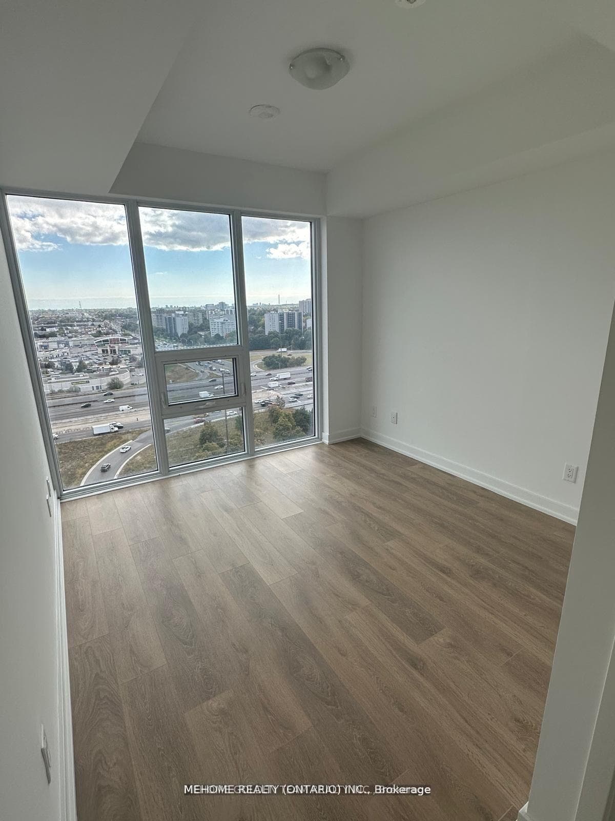 2033 Kennedy Road Unit 3208 photo 7