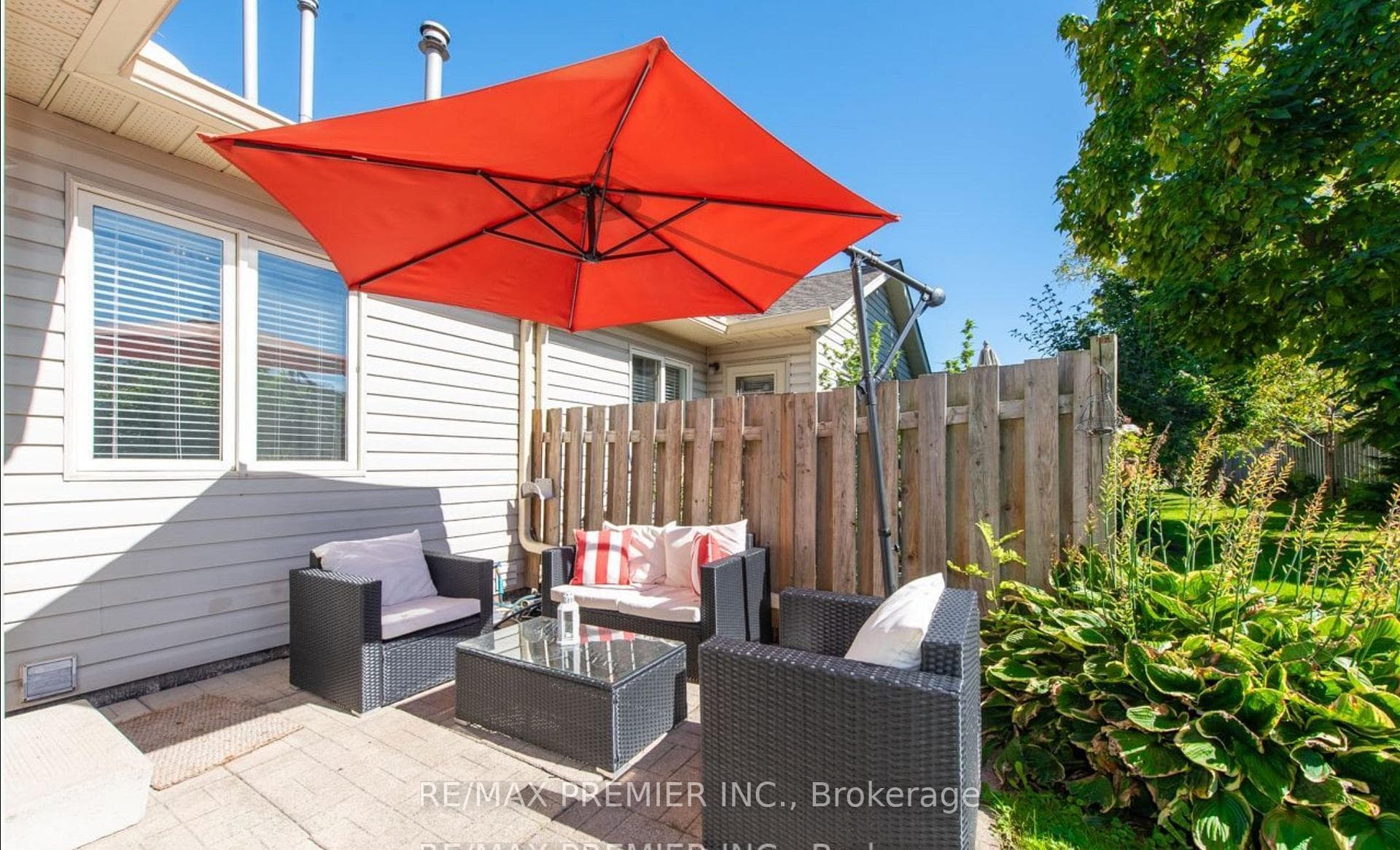 9 Wentworth Drive Unit 13 photo 27