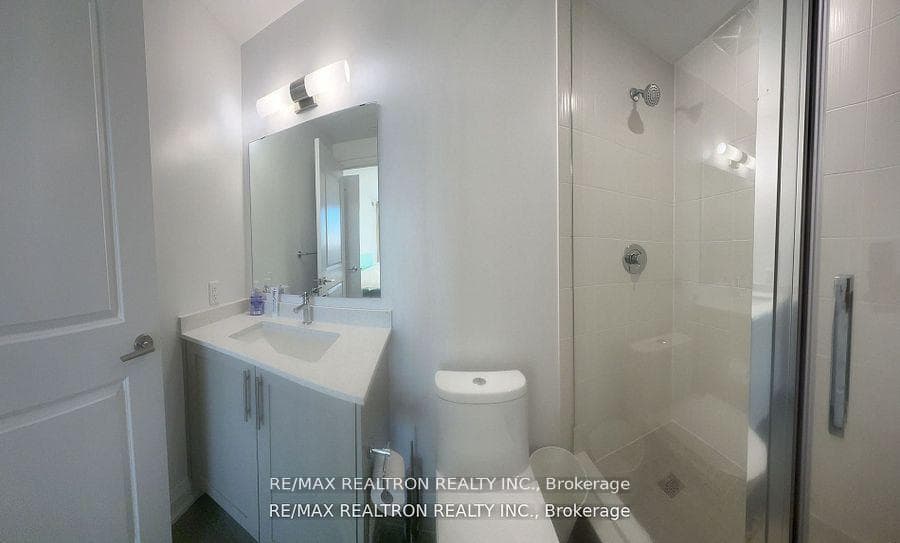 10 Gatineau Drive Unit 311W photo 8
