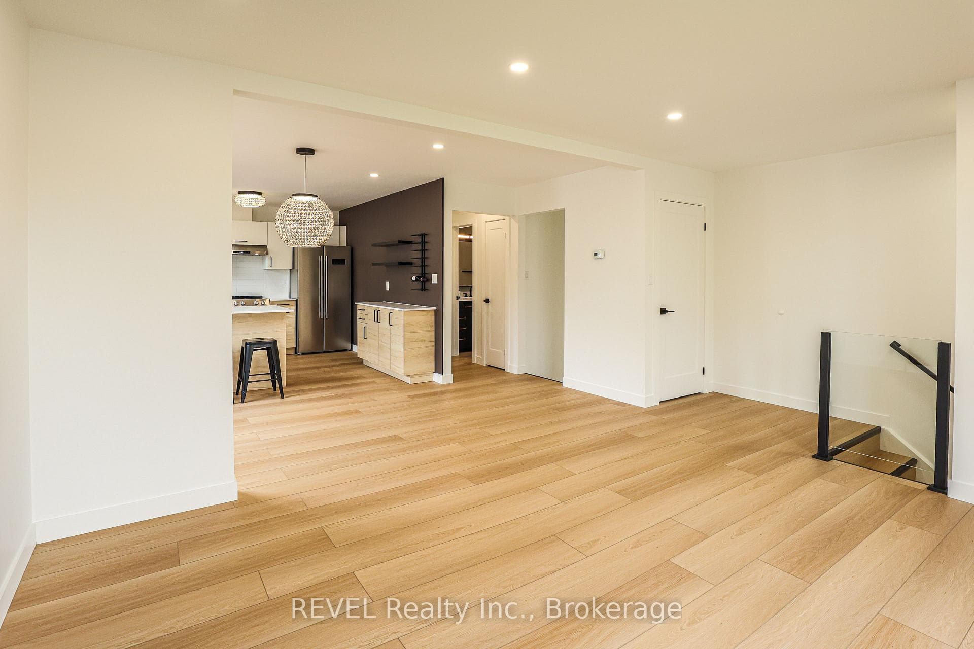 12 Andrea Drive photo 10