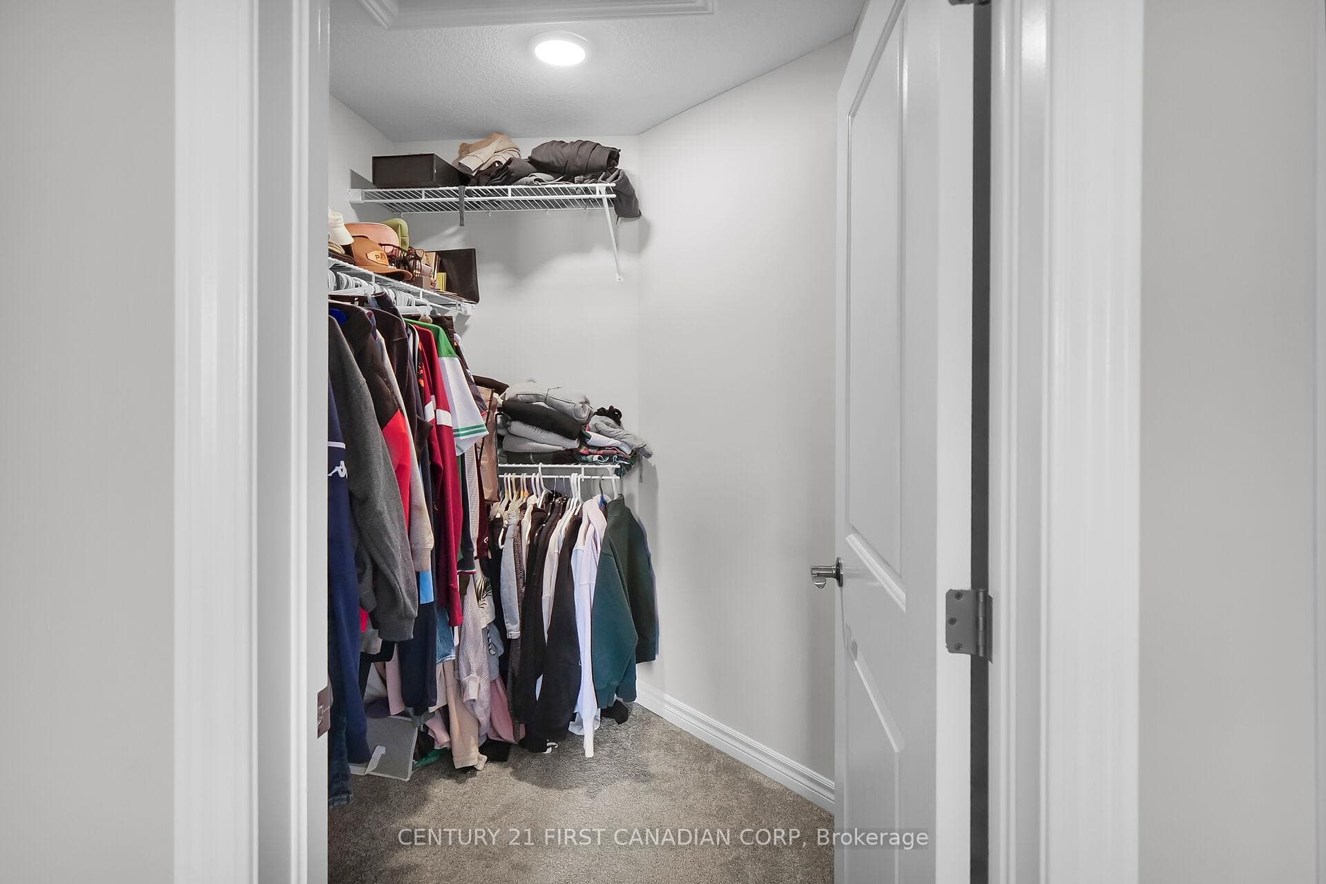 226 Emery Street photo 18