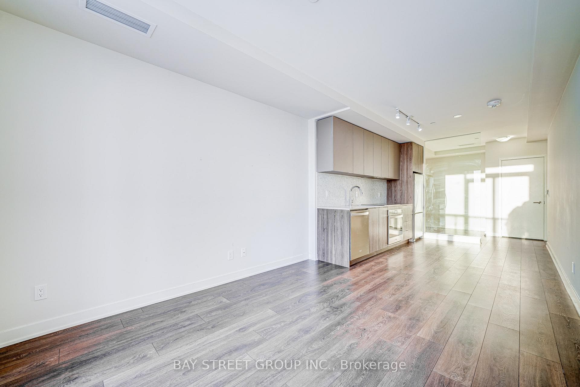 2 Sonic Way Unit 1211 photo 19