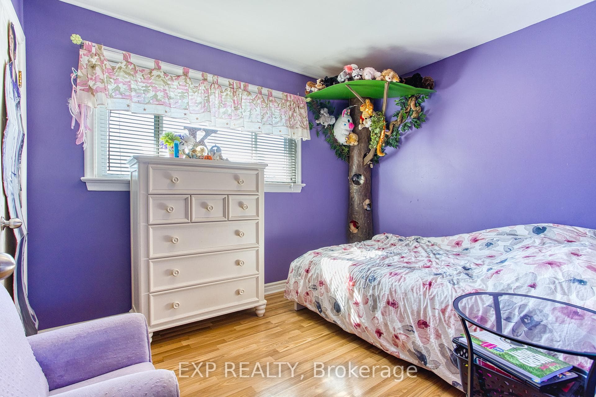 300 Christina Avenue photo 22