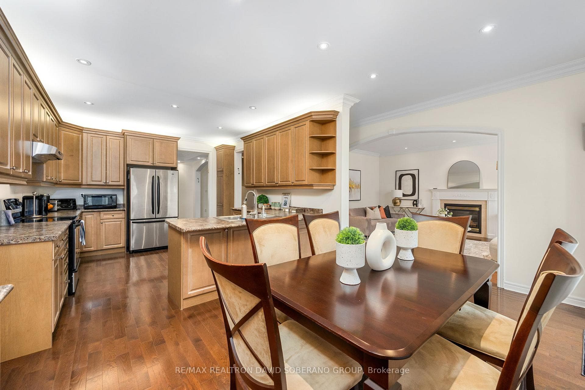 26 Chopin Boulevard photo 15