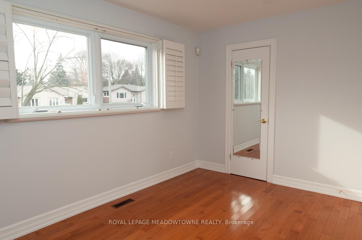 1435 Petrie Way photo 22