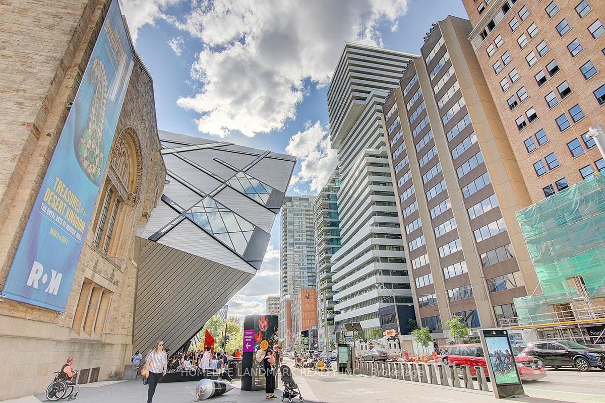 200 Bloor Street Unit 1804 photo 31