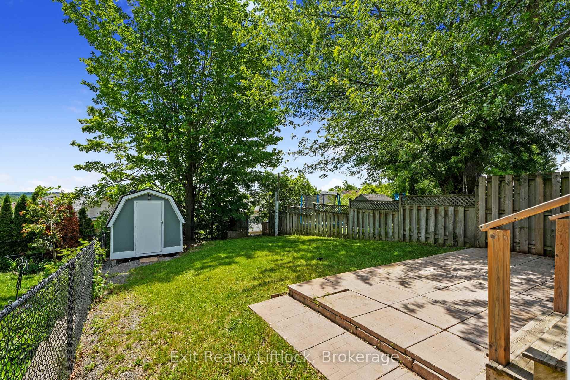 129 Towerhill Road photo 17
