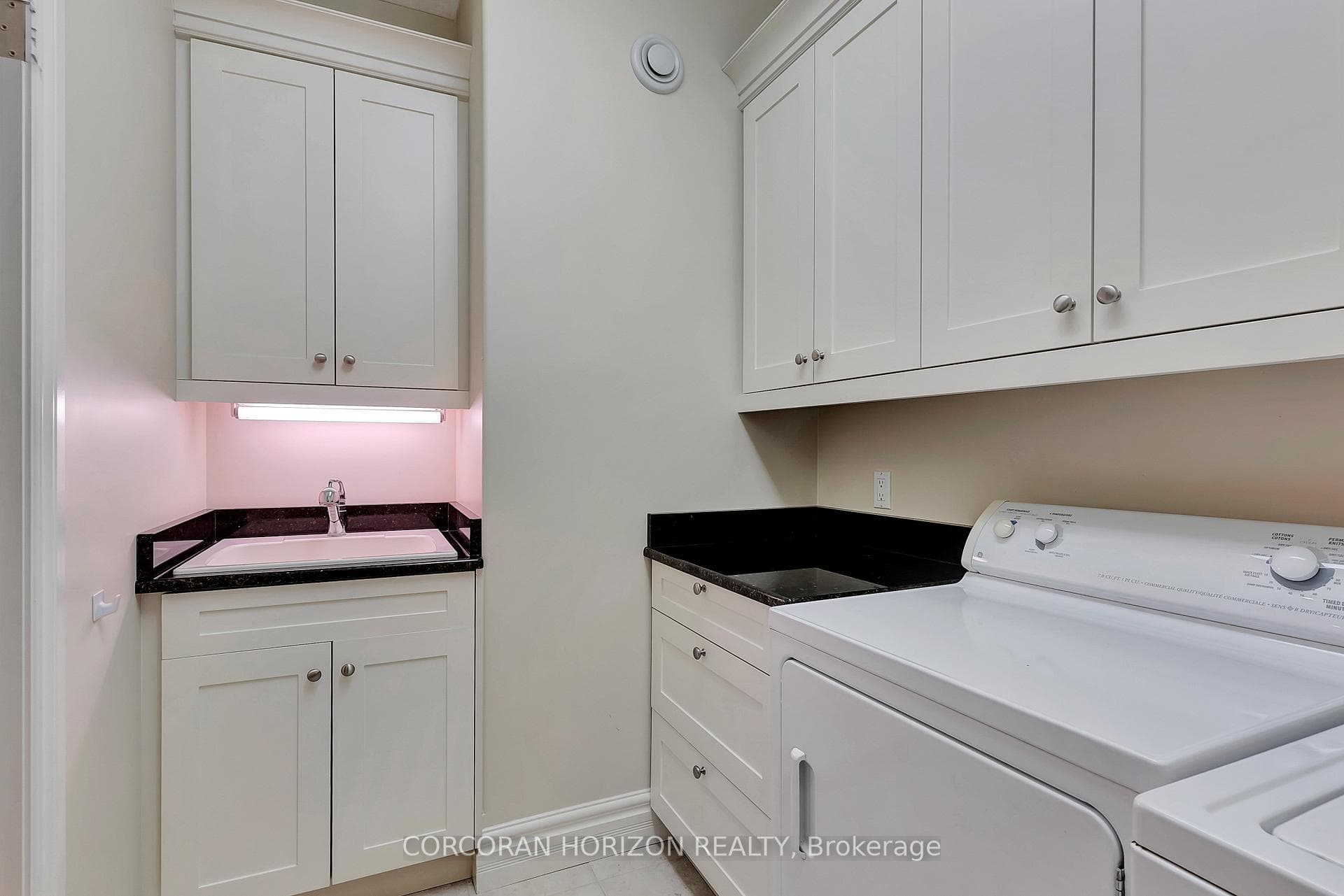 260 Deer Ridge Drive Unit 47 photo 22