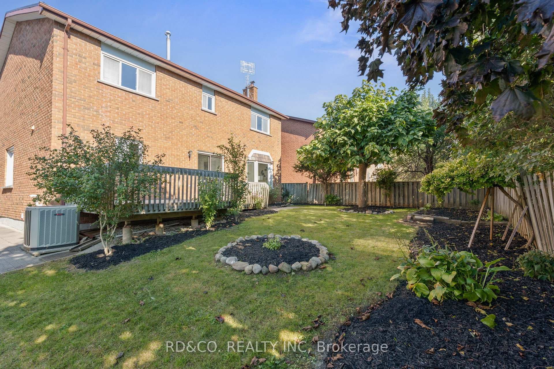 233 Raymerville Drive photo 36