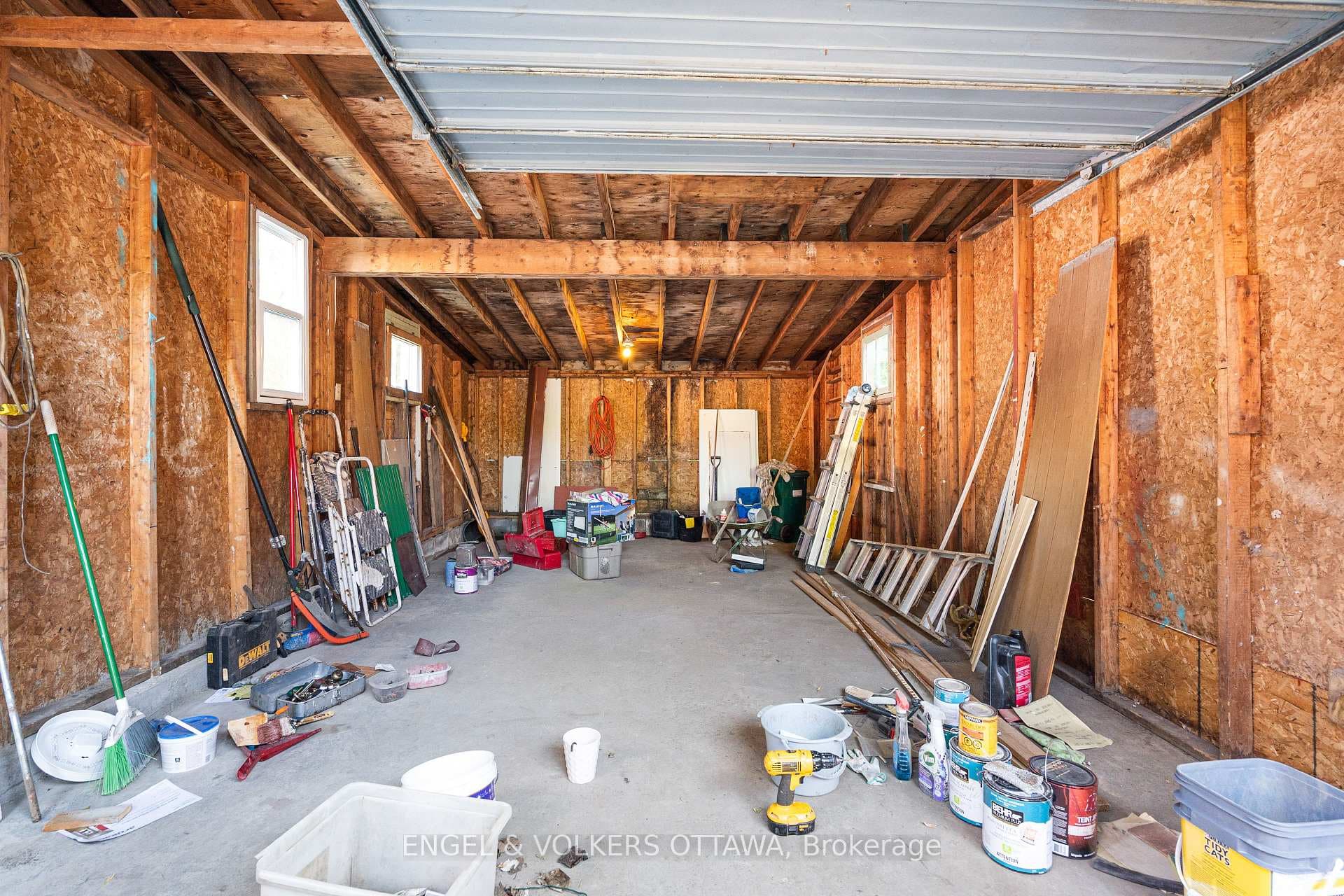 1402 Kilborn Avenue photo 36