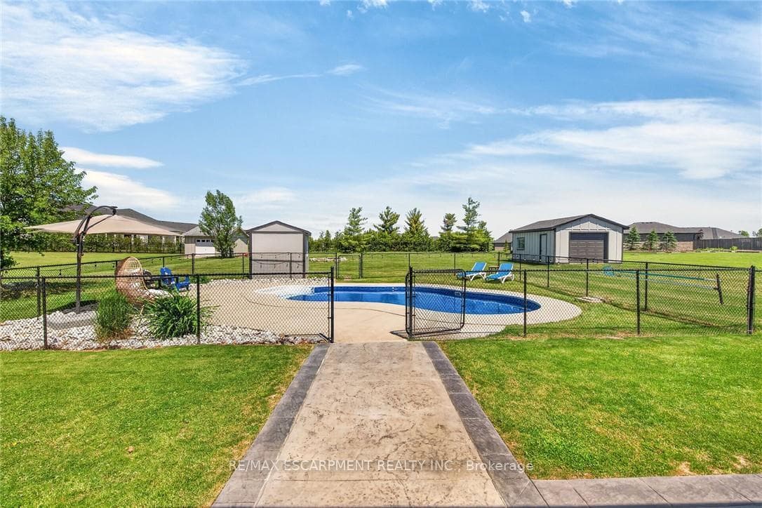 2885 Haldimand 9 Road photo 40