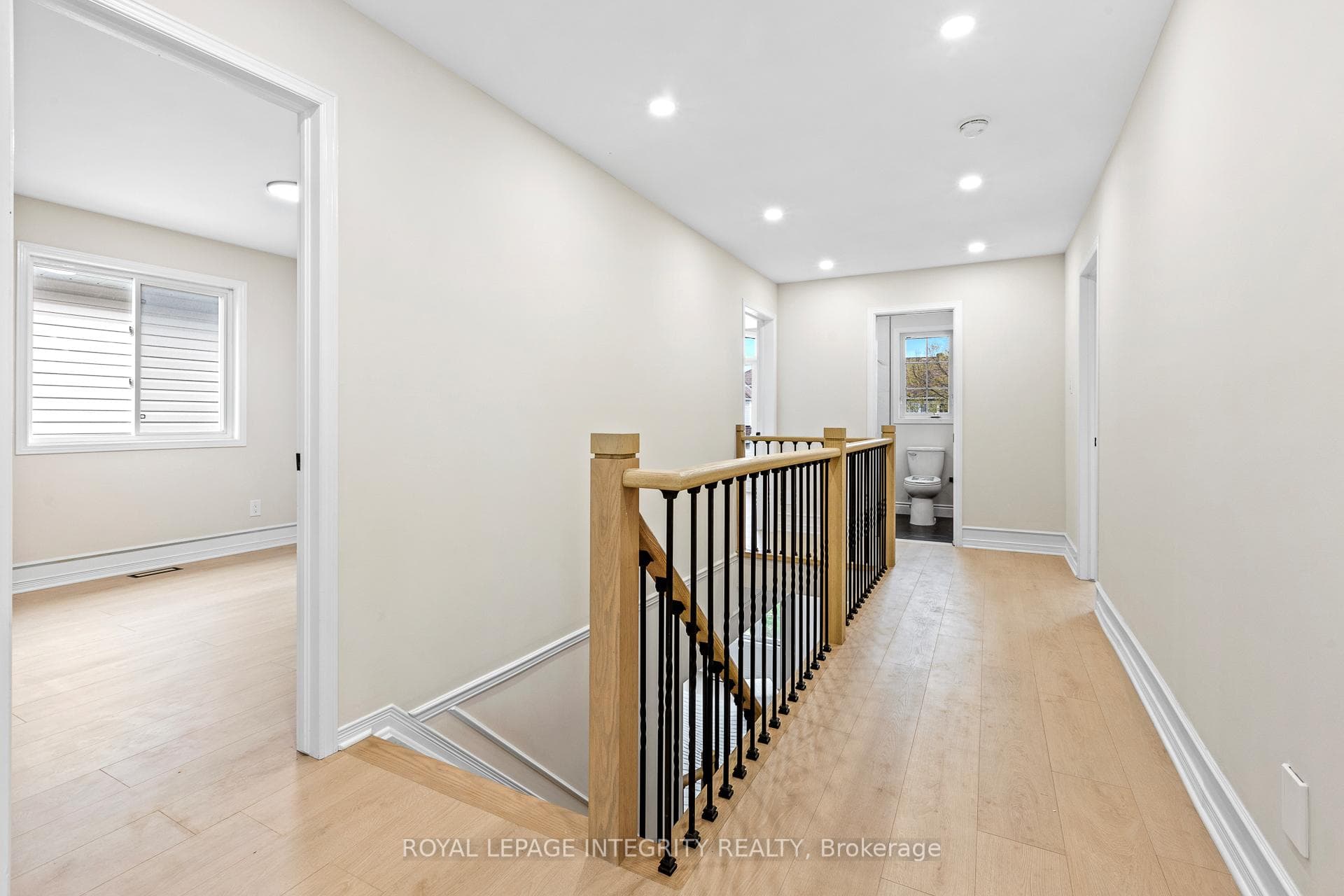 1031 Unicorn Avenue photo 19