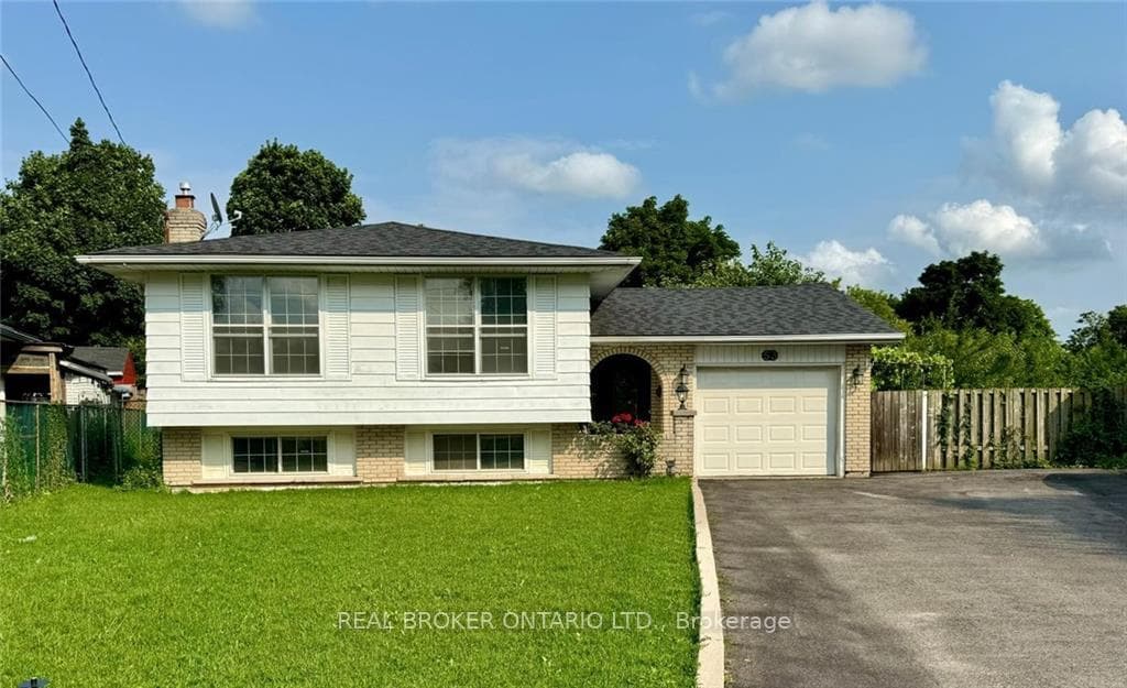 53 Huntsville Street photo 1
