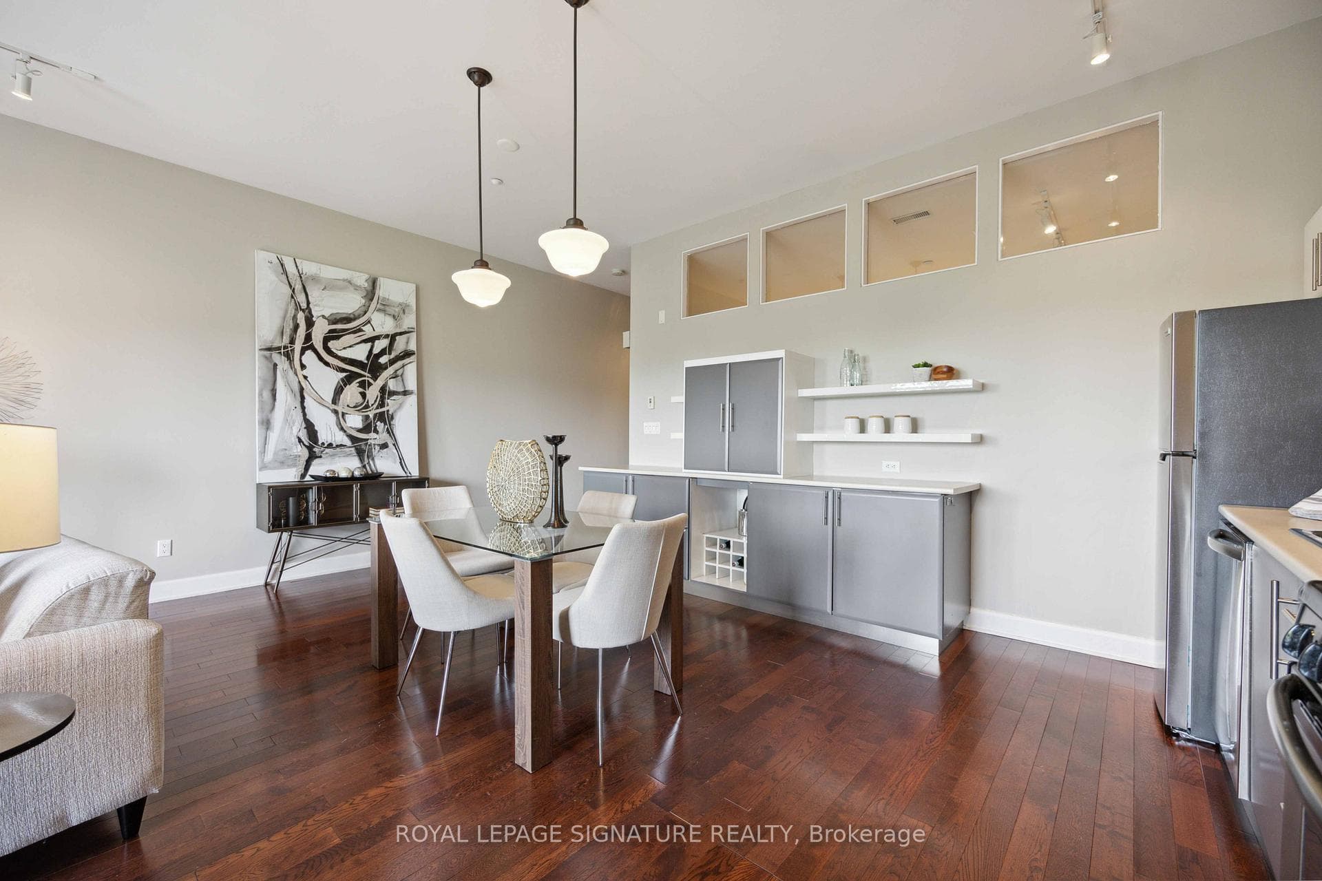 160 Fallingbrook Road Unit 205 photo 9