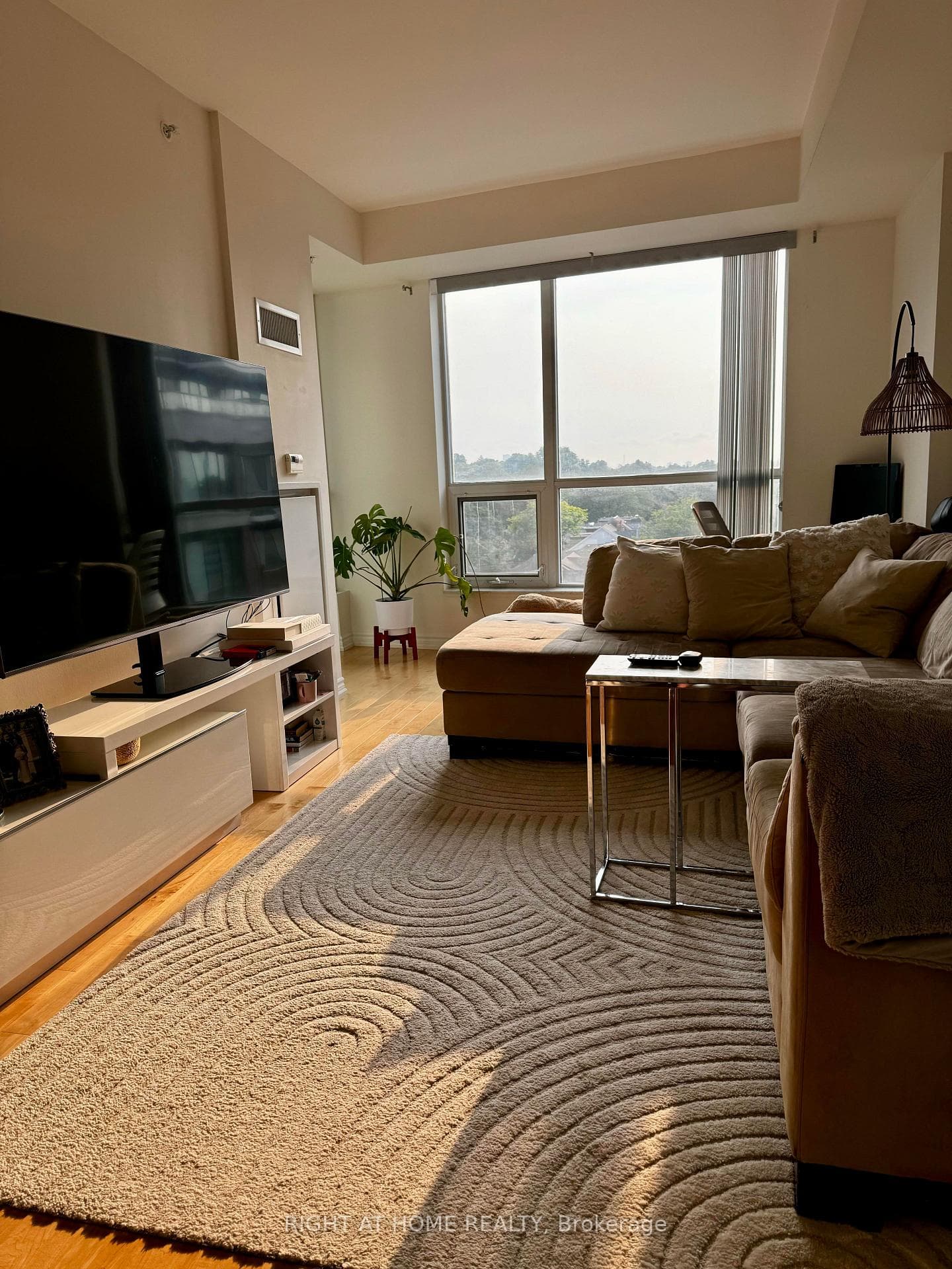 23 Glebe Road Unit 606 photo 6