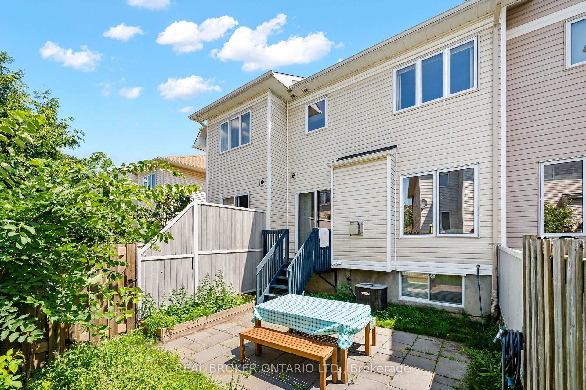 137 Marrissa Avenue photo 28