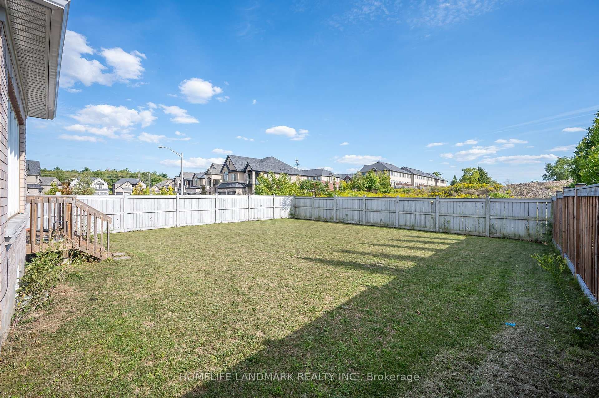 8 Dougherty Court photo 42