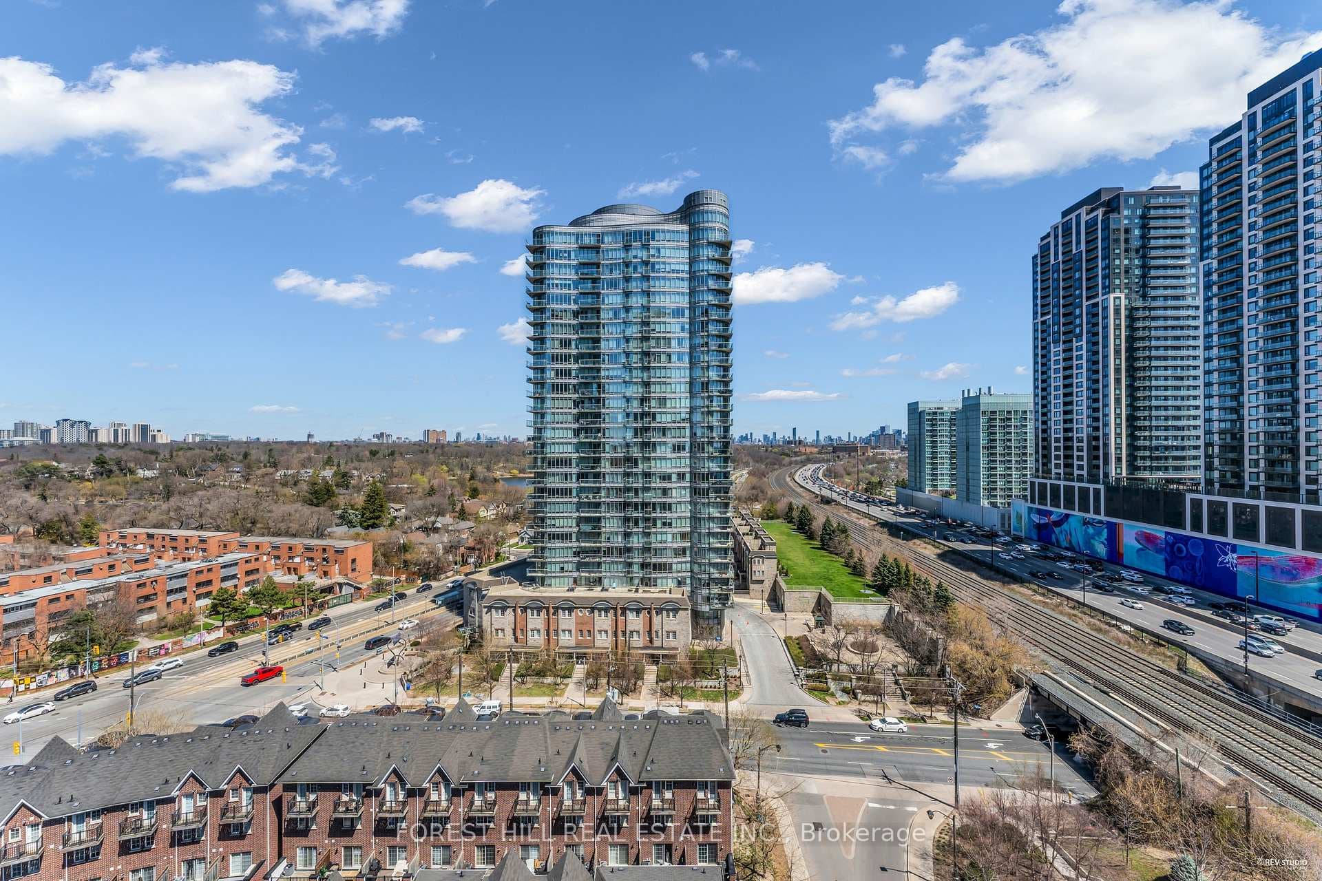103 The Queensway Avenue Unit 1301 photo 6