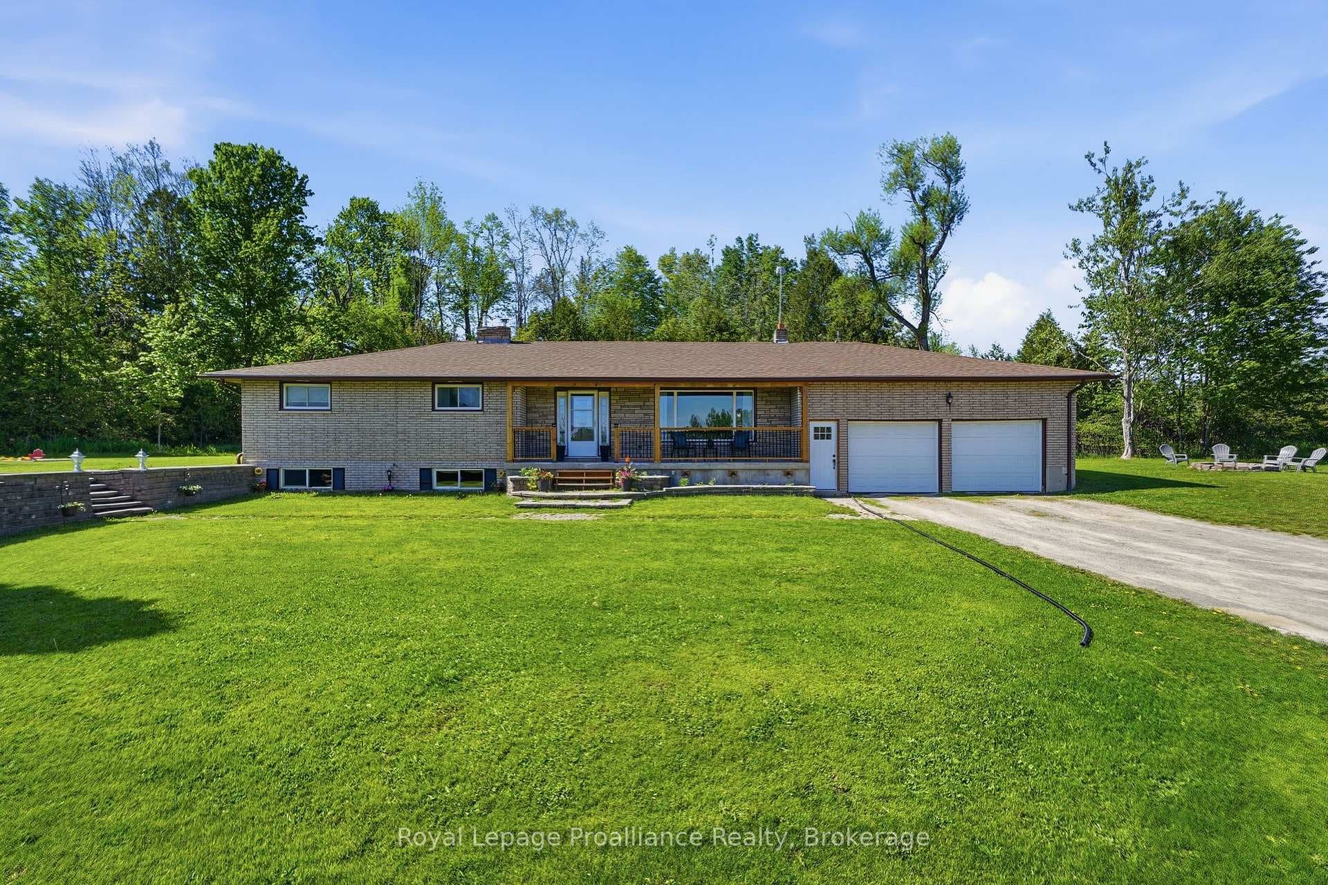 416 GOSPEL Road photo 1