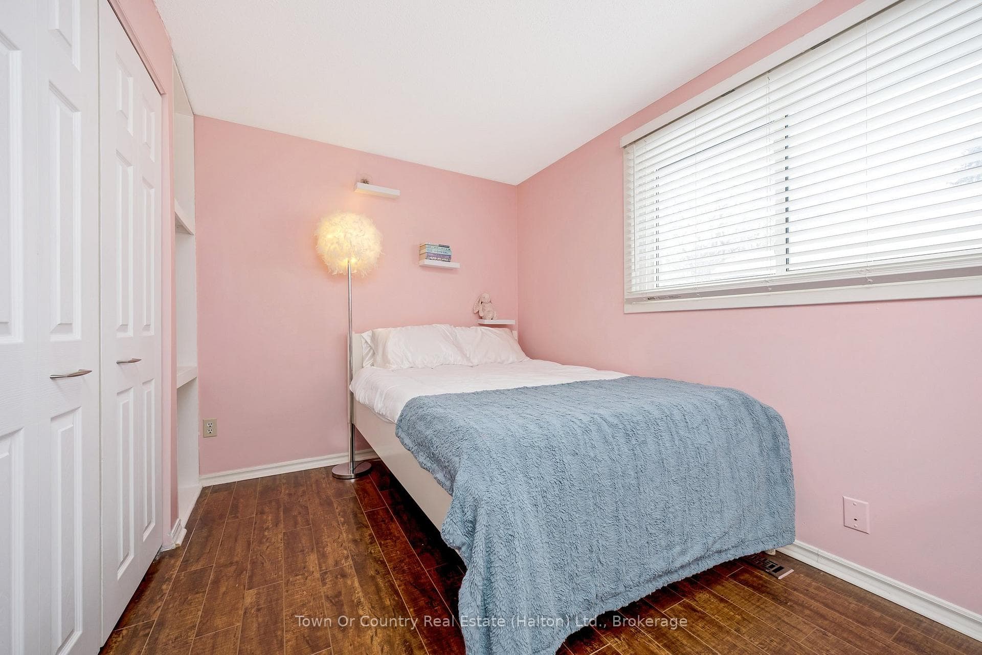 293 Eiwo Court photo 24