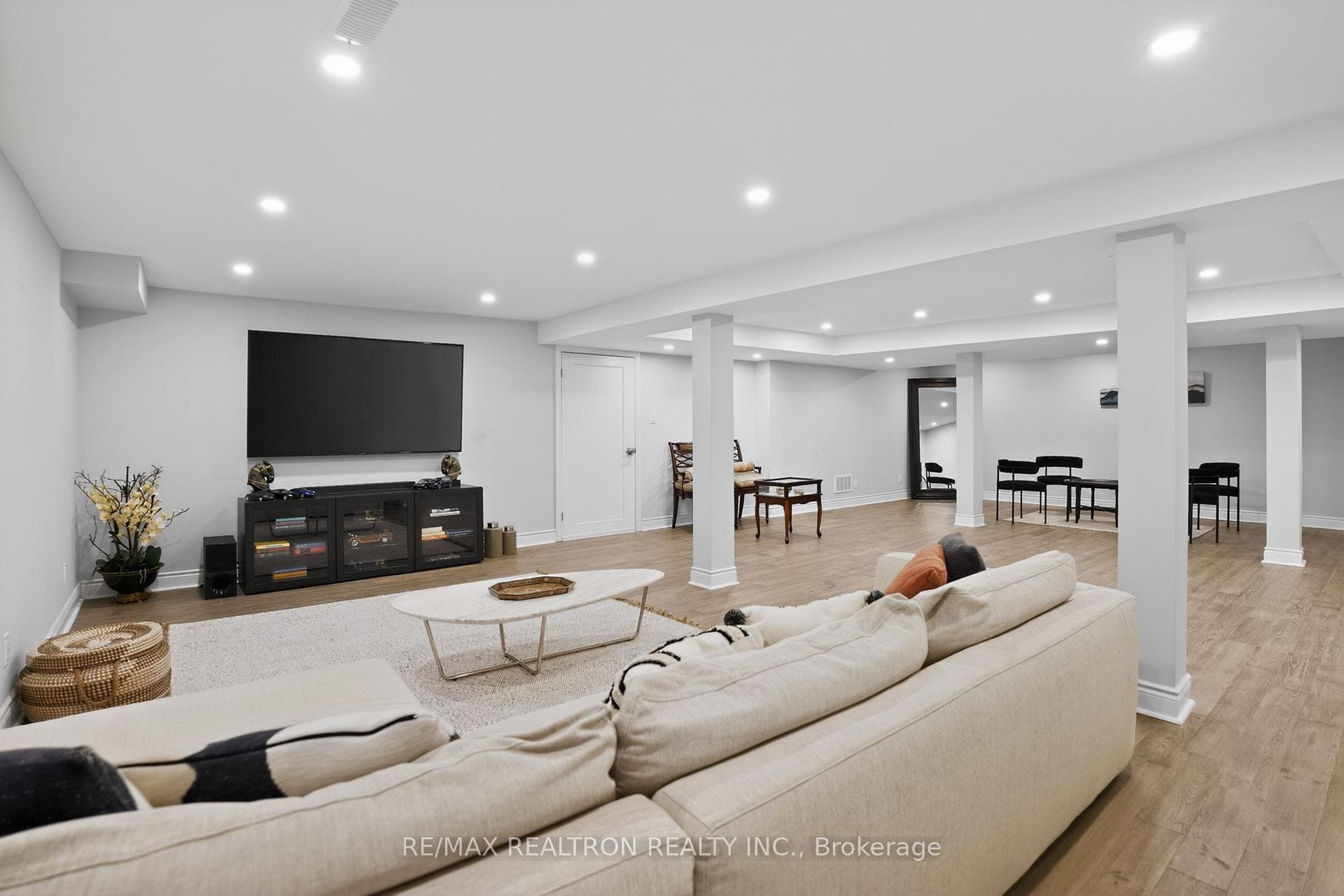 14038 Bayview Avenue photo 28