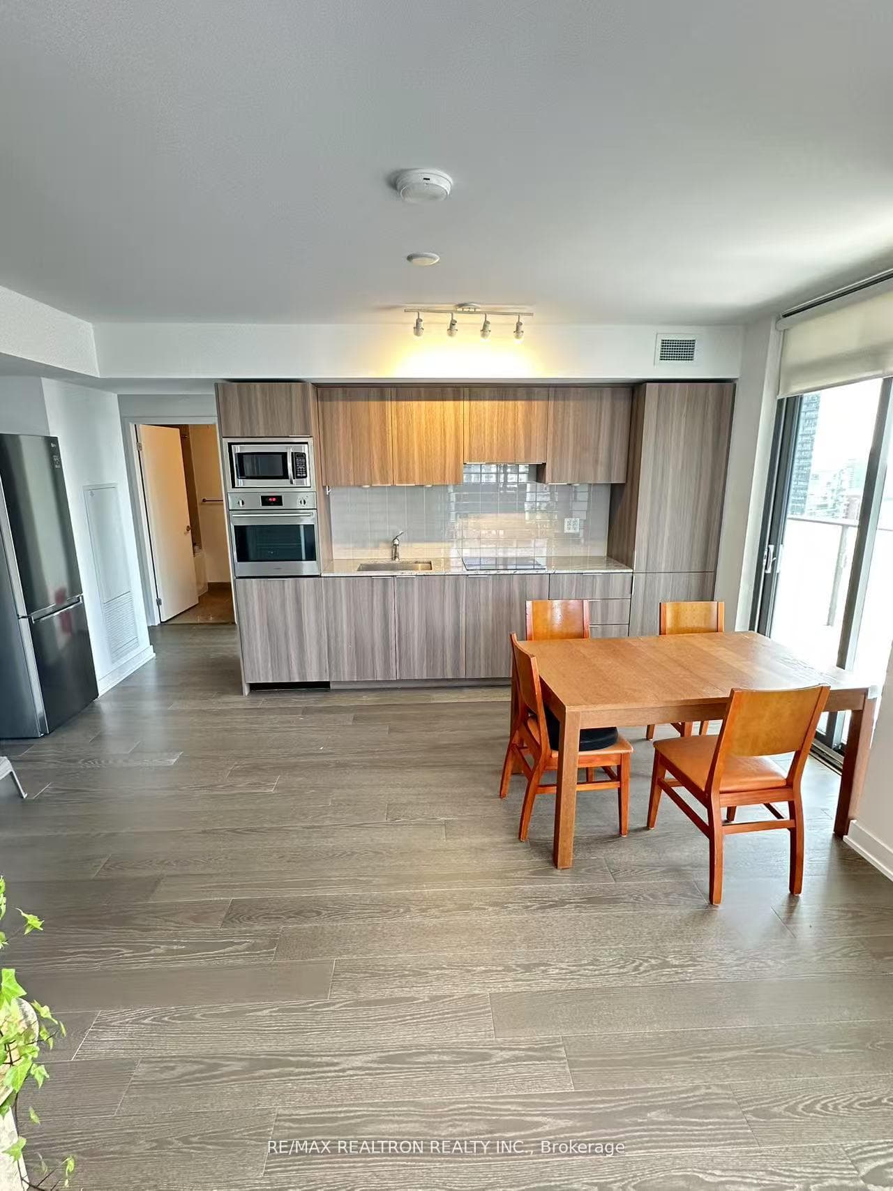 11 Wellesley Street Unit 2508 photo 6
