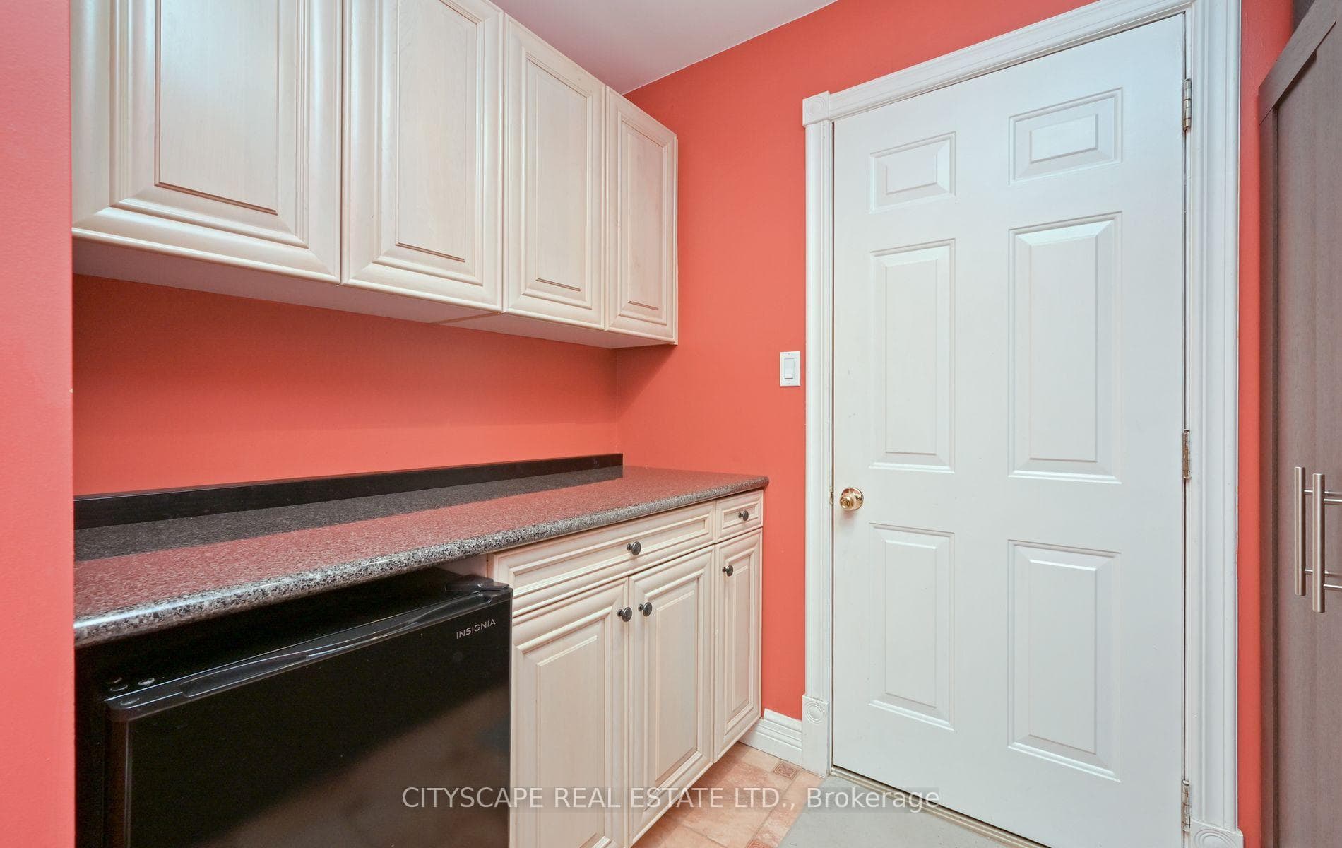 279 Bell Air Drive photo 12