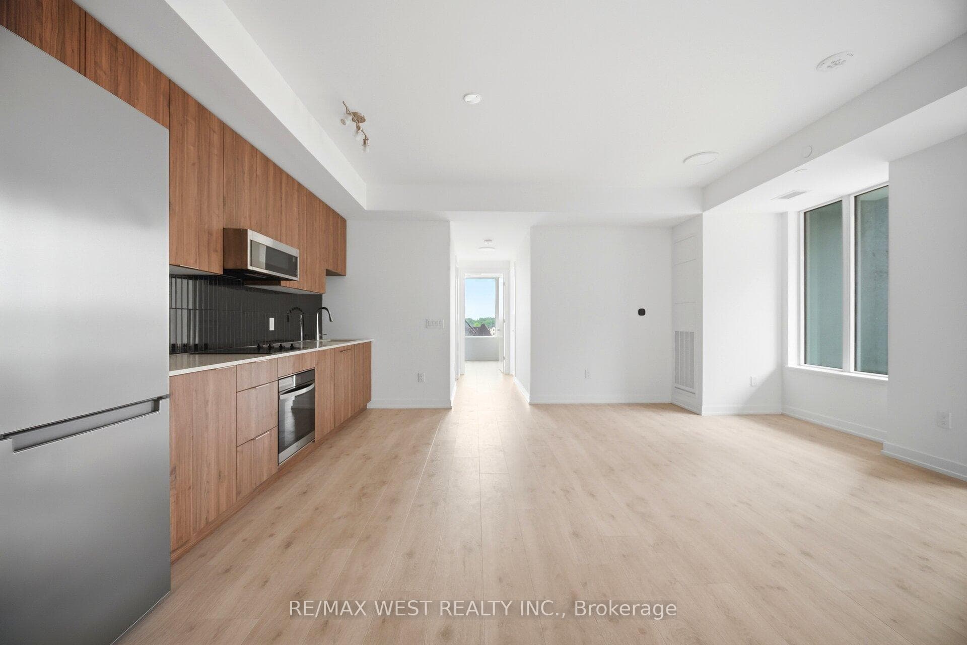 2501 Saw Whet Boulevard Unit 311 photo 10
