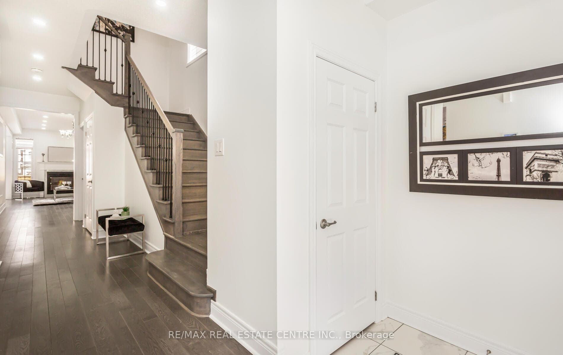 115 Branigan Crescent photo 4
