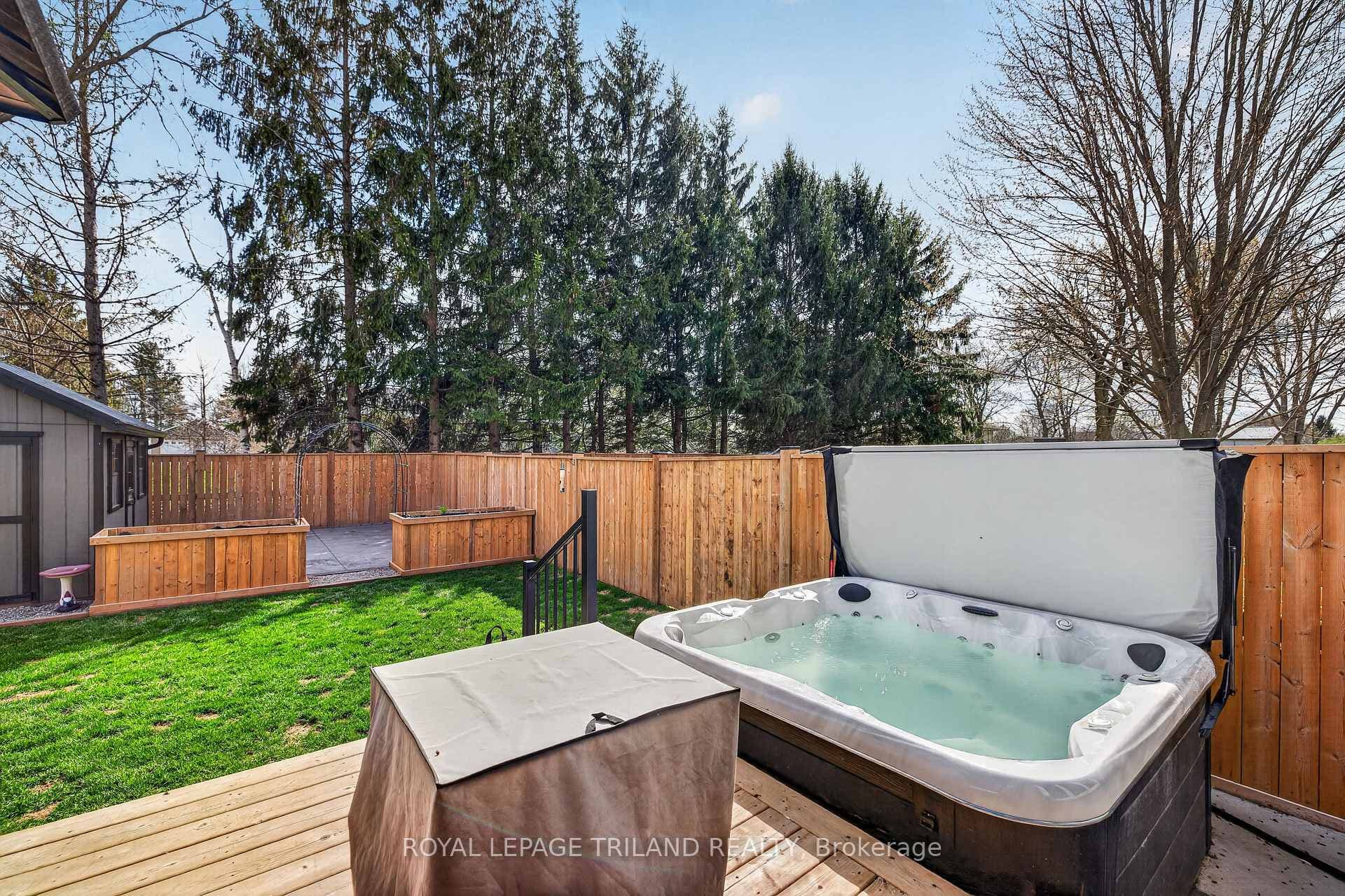 51253 Ashton Street photo 46