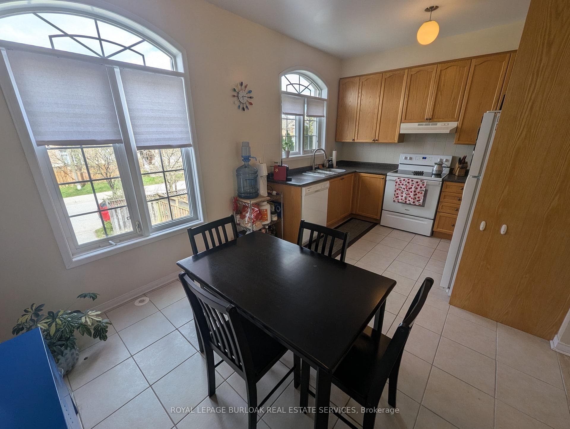 2307 Sutton Drive photo 7