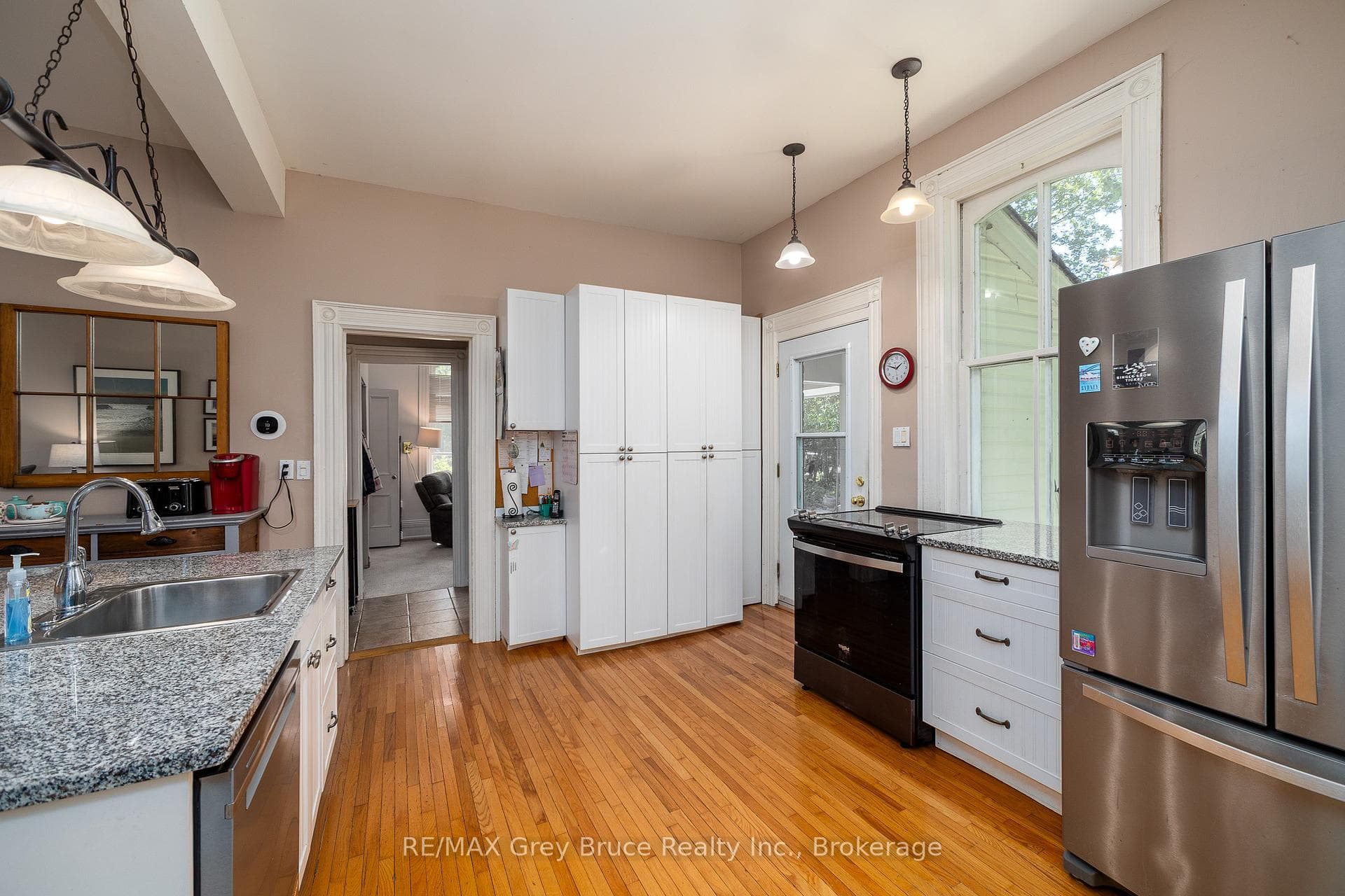 580 23rd Street photo 16