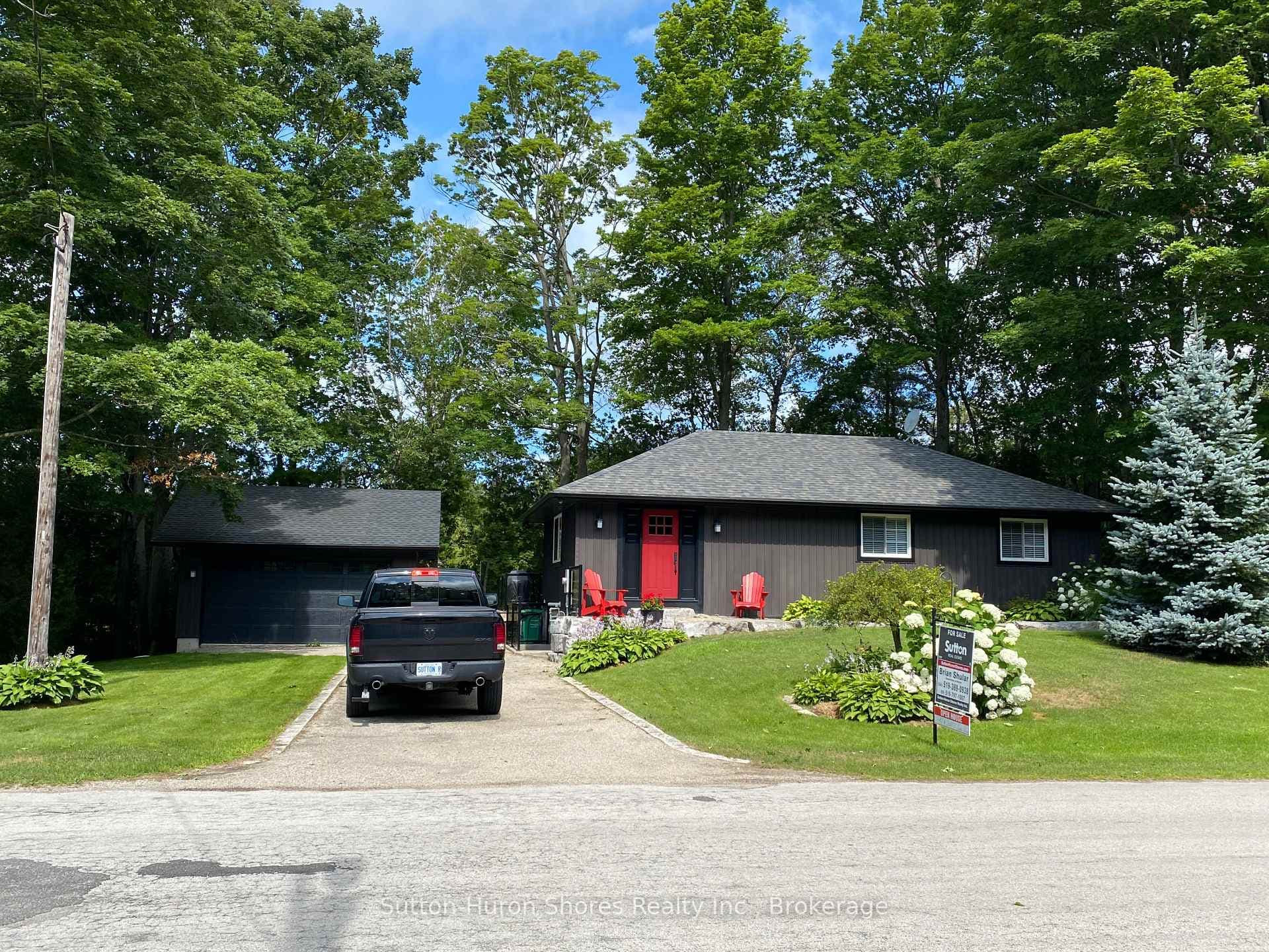 4 Bedroom / 2 Bath / 1800Sq.Ft of Living Area.