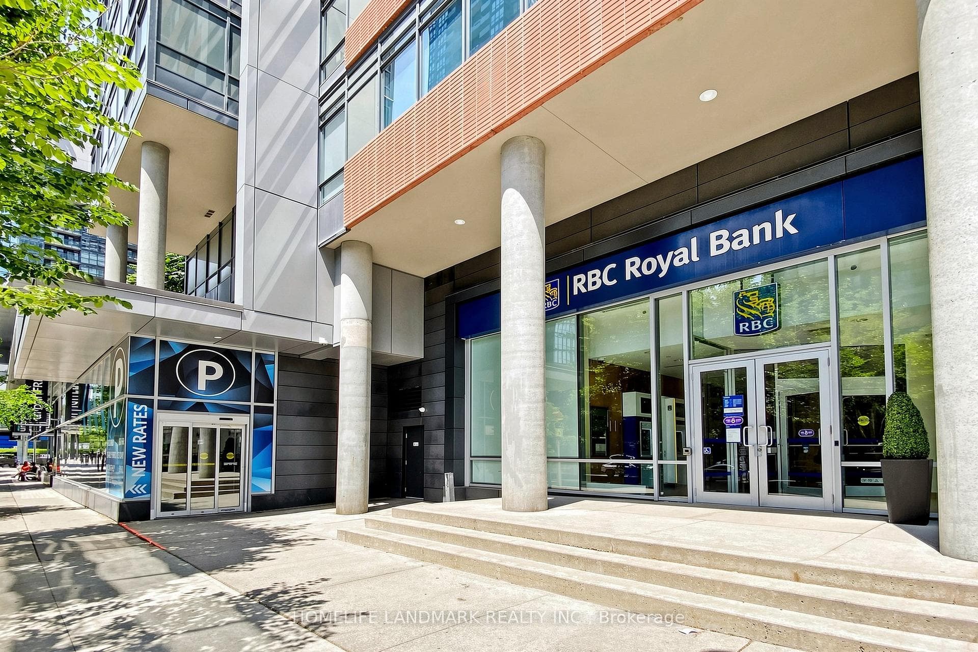 15 Fort York Boulevard Unit 2811 photo 37