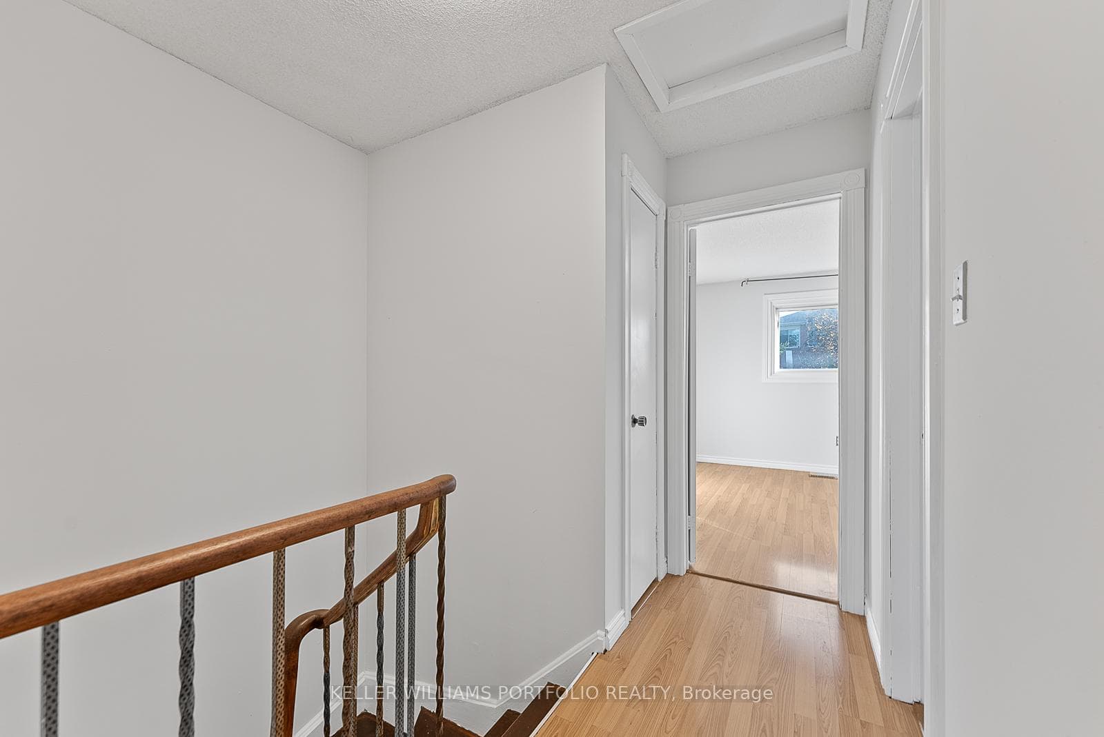 1654 Mcbrady Crescent photo 18