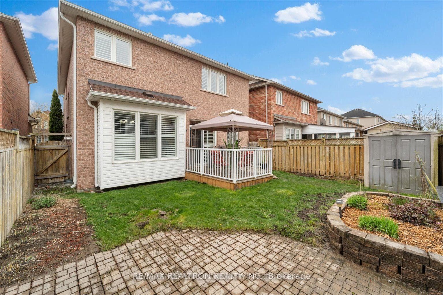 194 Gail Parks Crescent photo 27