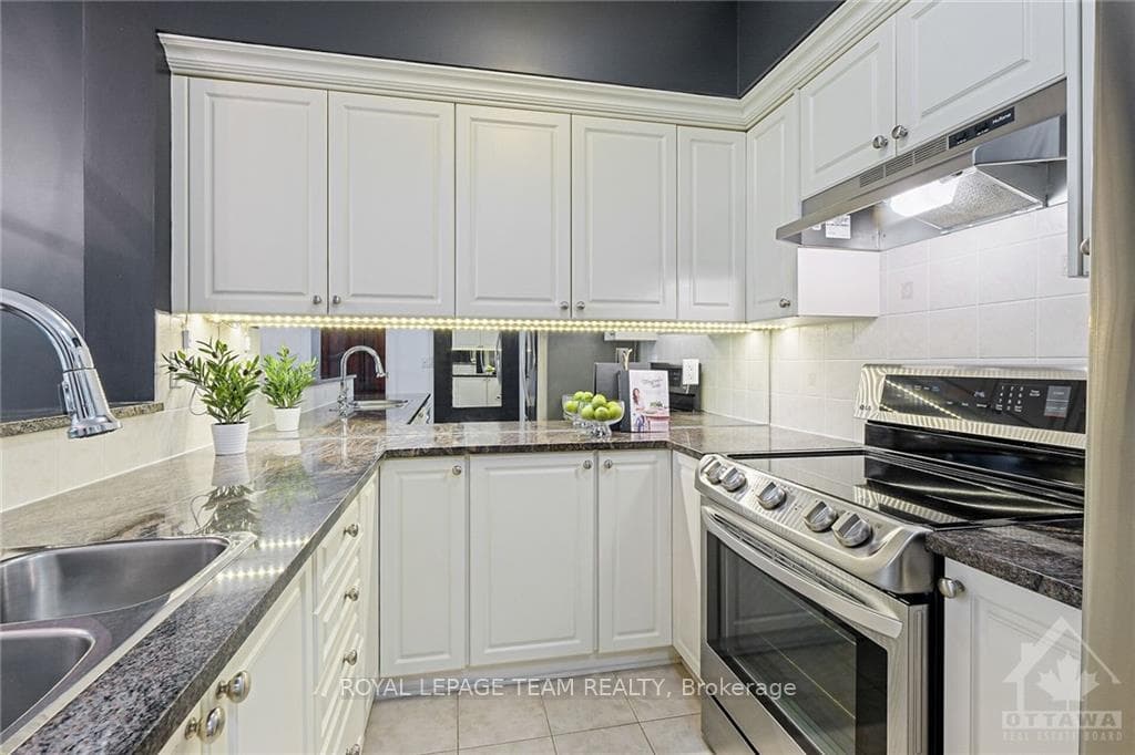 369 NORTH RIVER Road Unit 206 photo 9