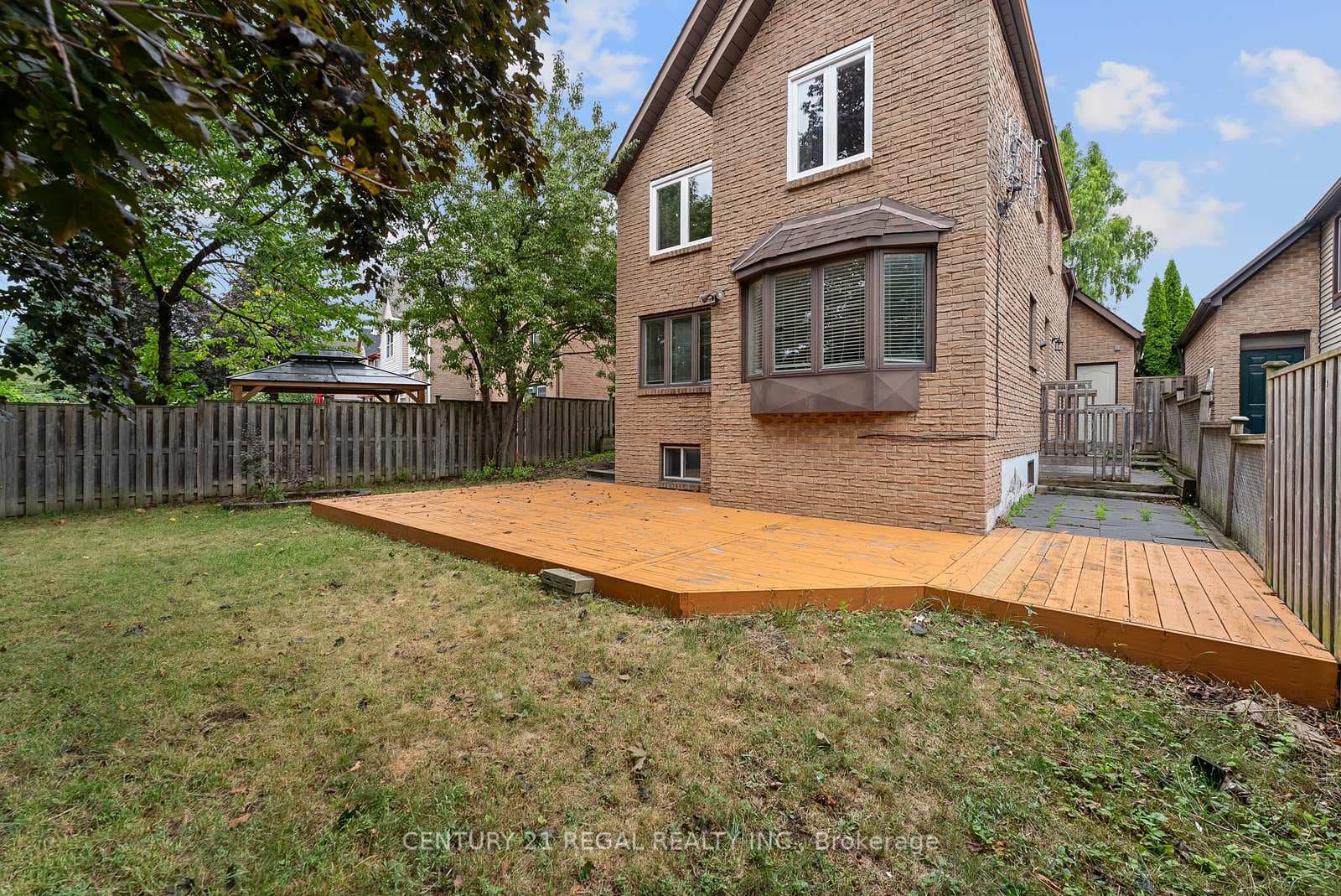 28 Ecclesfield Drive photo 47